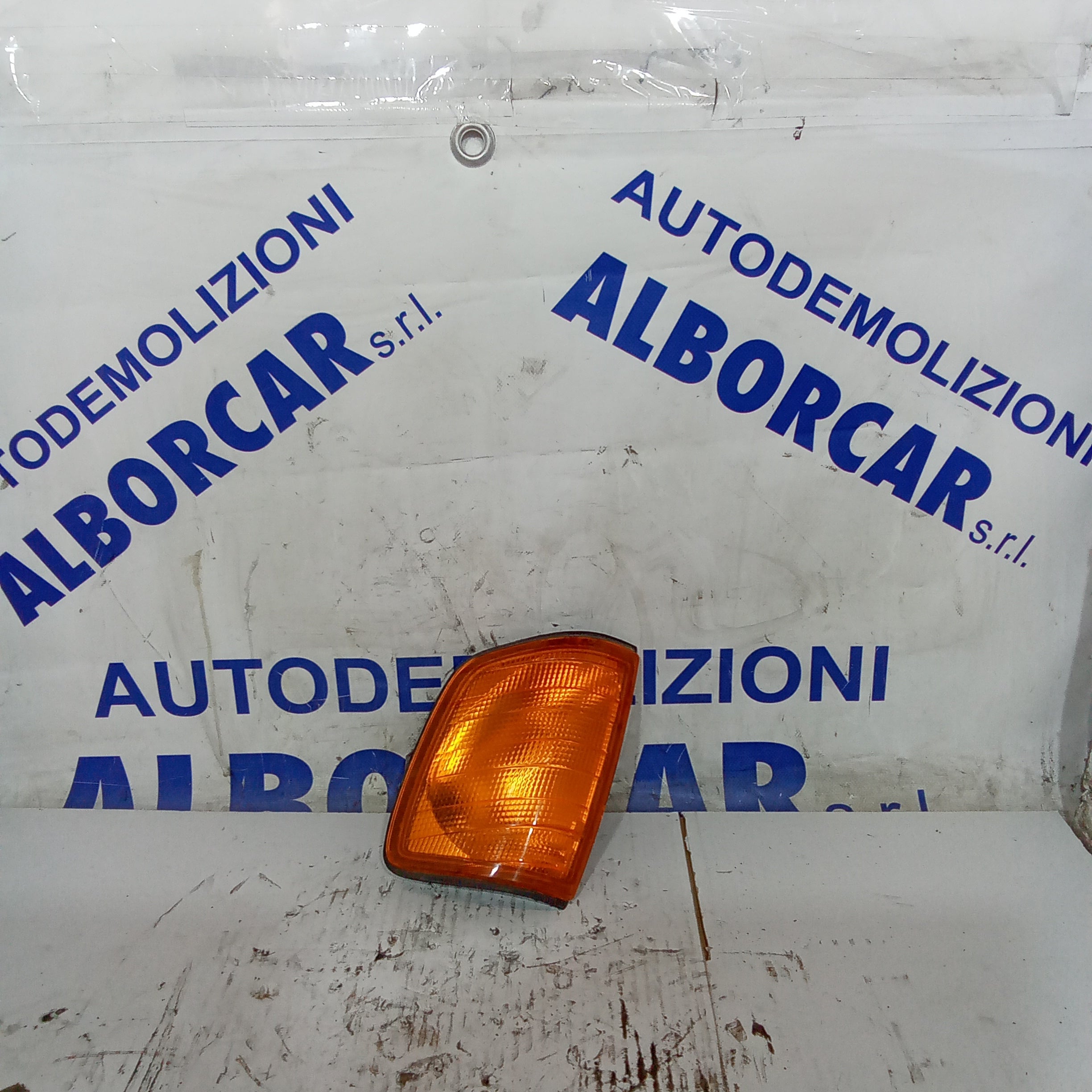 fanale freccia anteriore sinistra mercedes 200 anno 1992