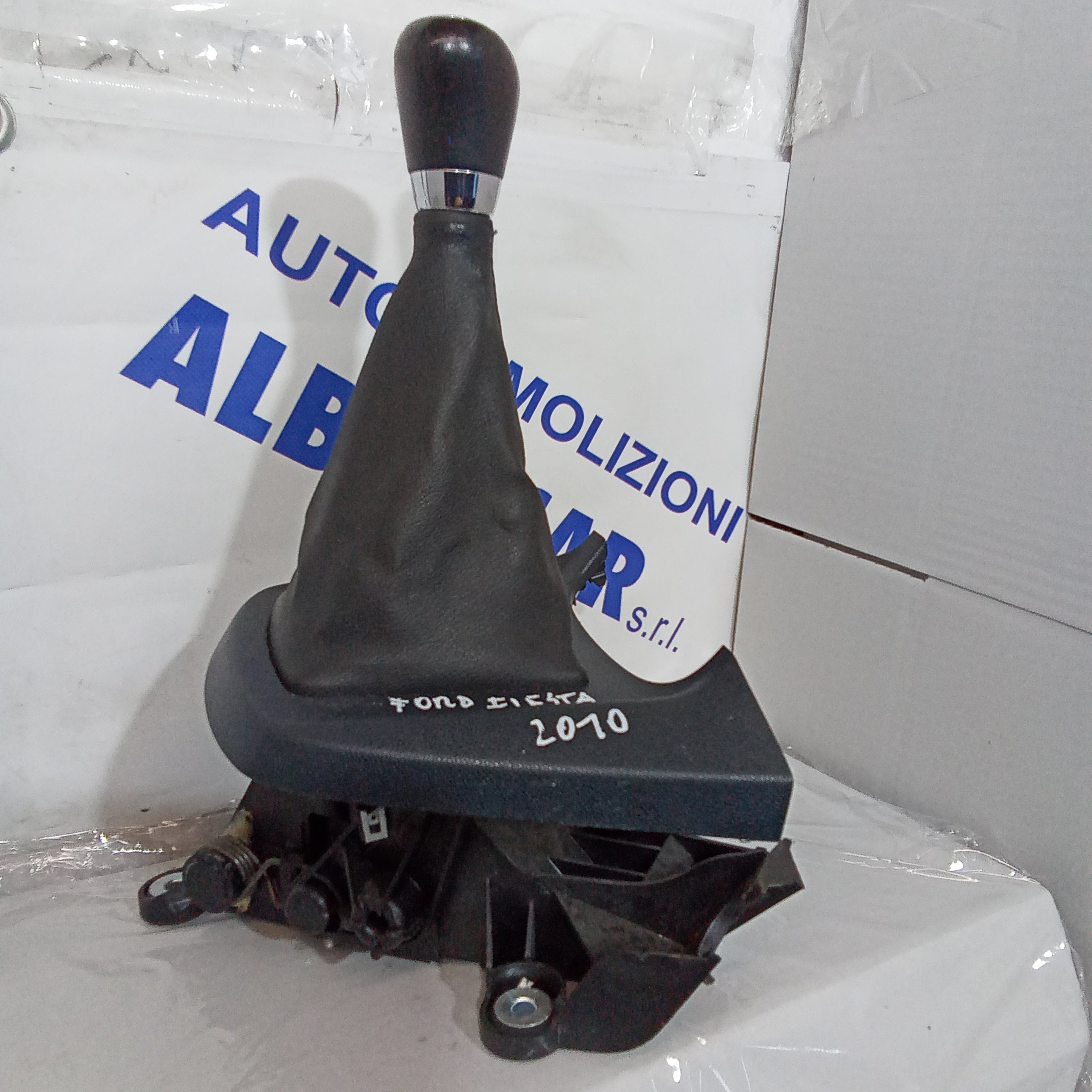 pomello marce (completo)  ford fiesta 2010 cod.C9B7A