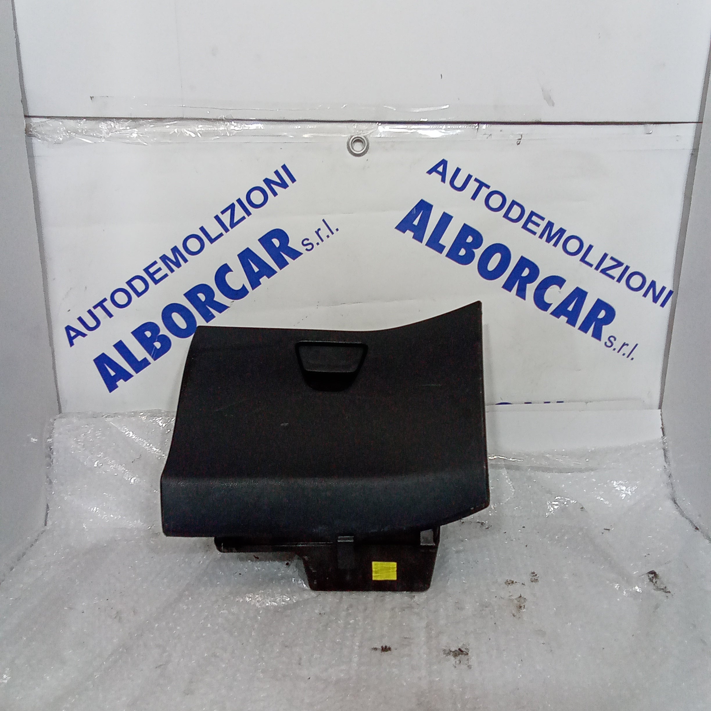 Portaoggetti ford fiesta anno 2010 codice 39441M
