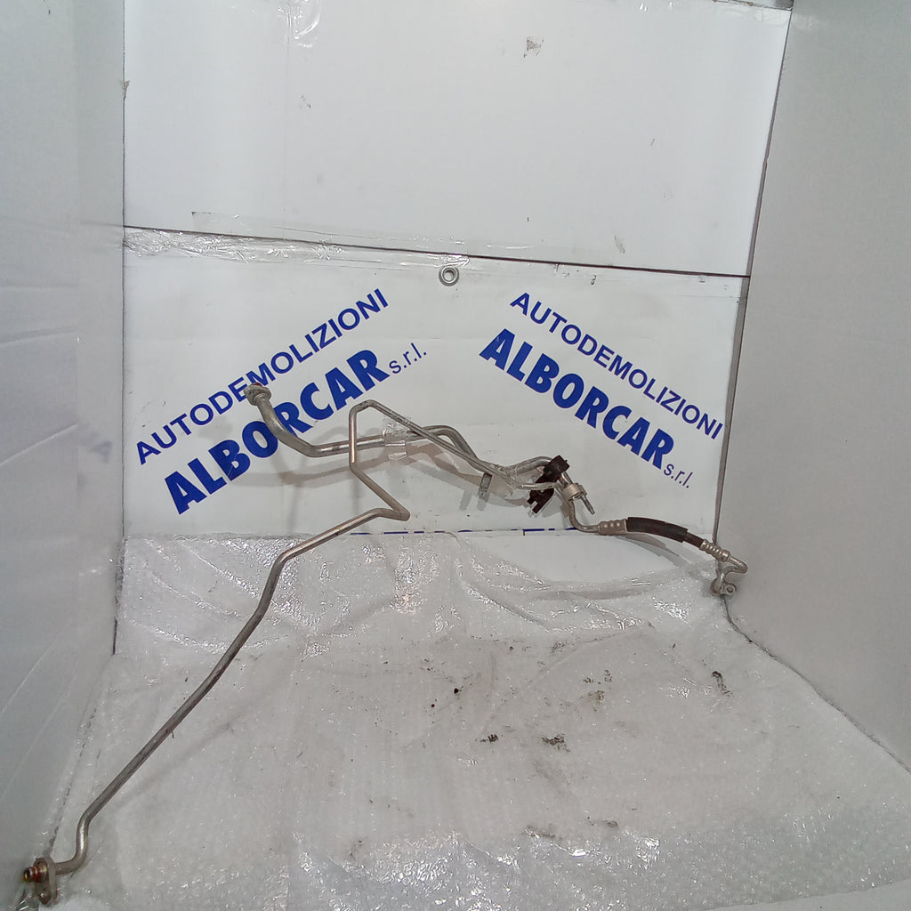 Air conditioning pipes Ford Fiesta 1.4 petrol/LPG year 2010