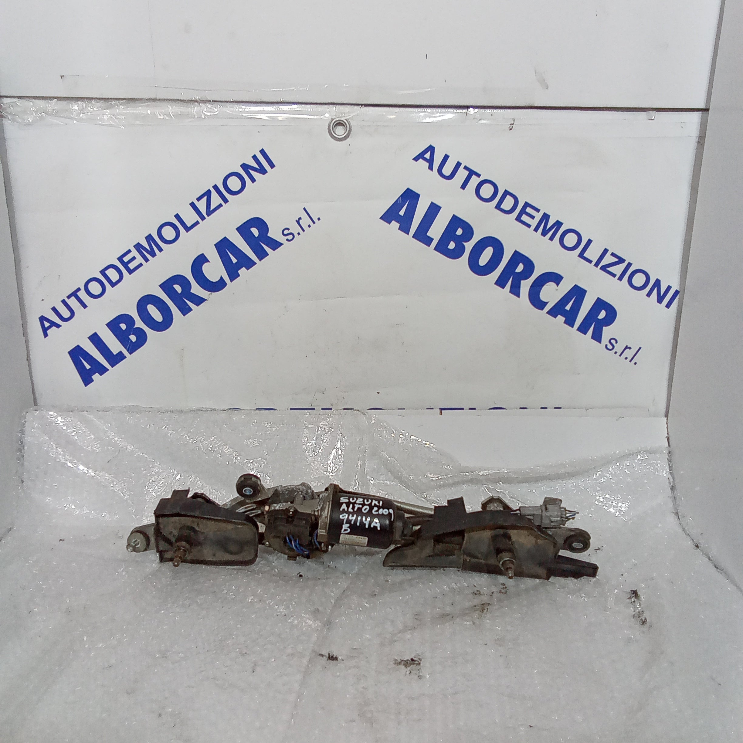 Motor de limpiaparabrisas delantero Suzuki Alto 1.0 gasolina año 2009