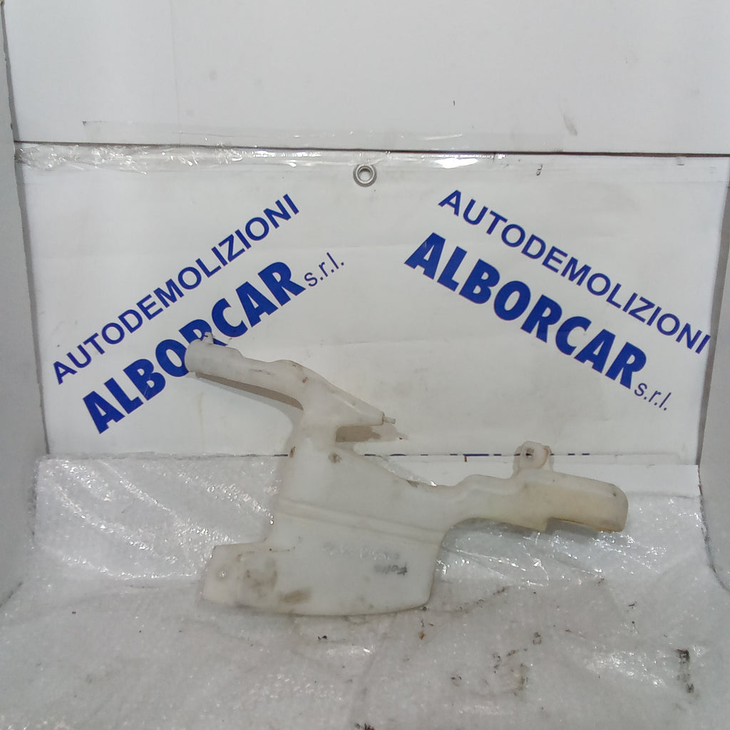 Vaschetta acqua tergicristalli ford fiesta 1.4 benzina anno 2010