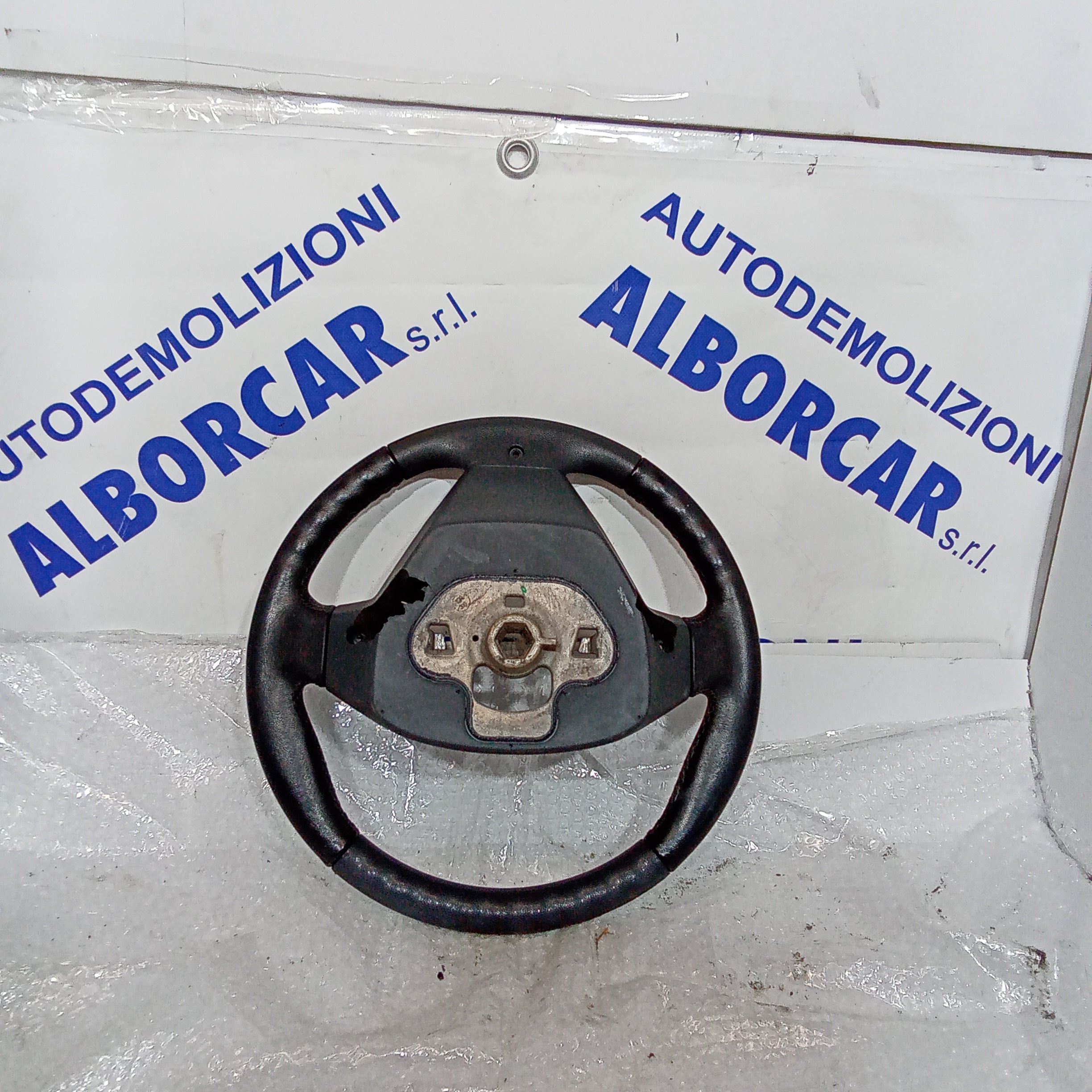 Volante ford fiesta 1.4benzina anno 2010