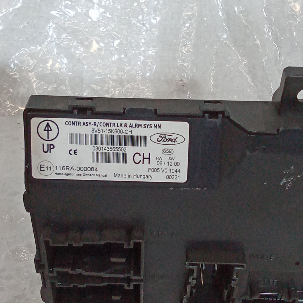 Centralita de carrocería Ford Fiesta 1.4 gasolina año 2010