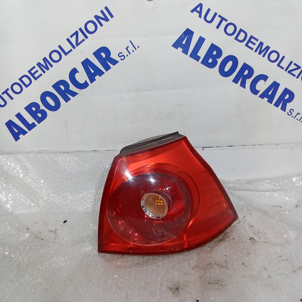 Right rear stop light Volkswagen Golf 5 year 2003