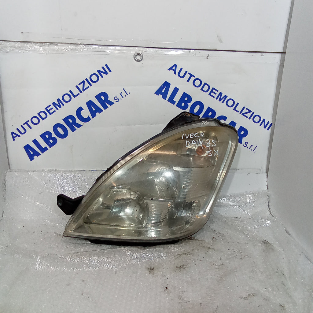 Left front headlight Iveco Daily 35 year 2005
