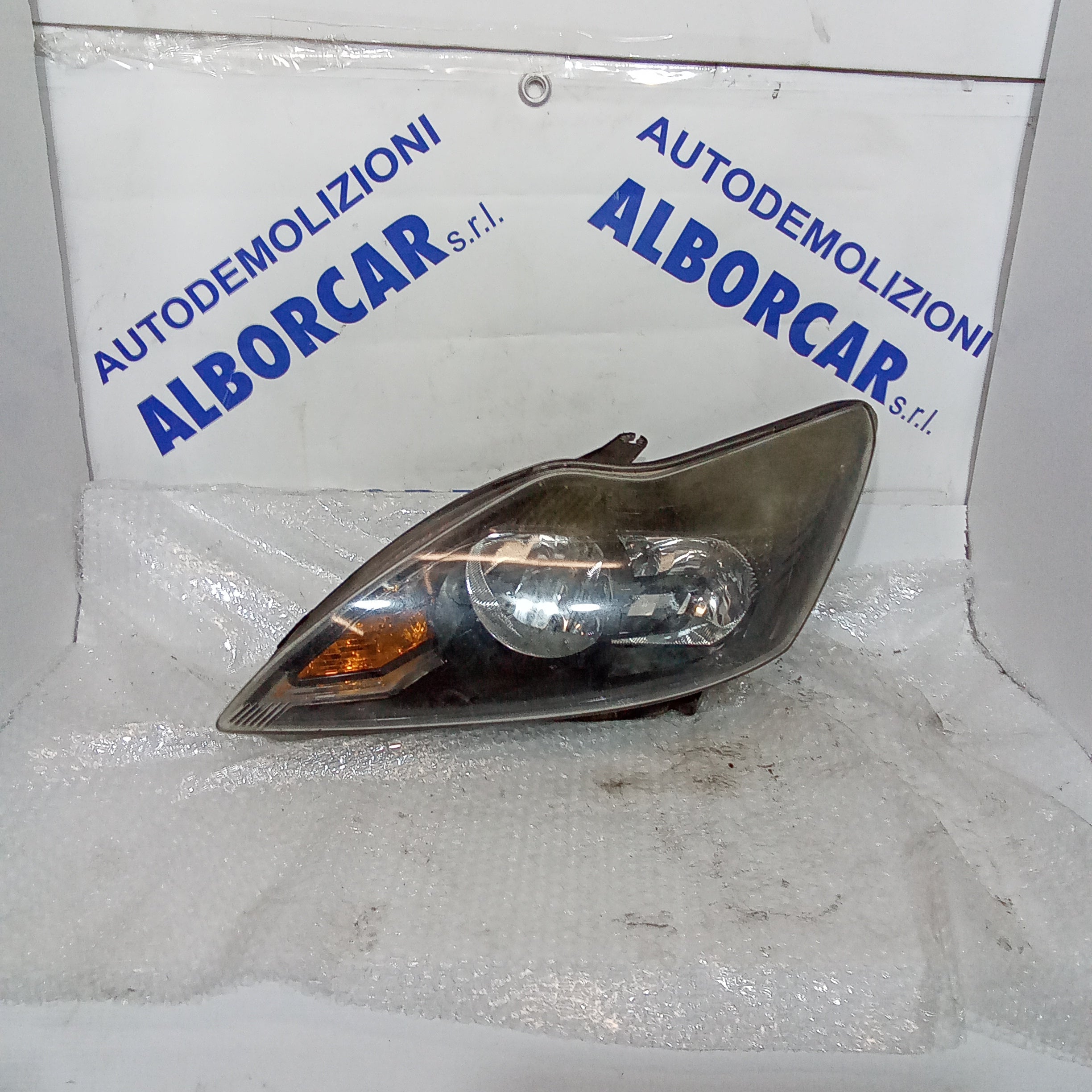 Front left headlight Ford Focus year 2011
