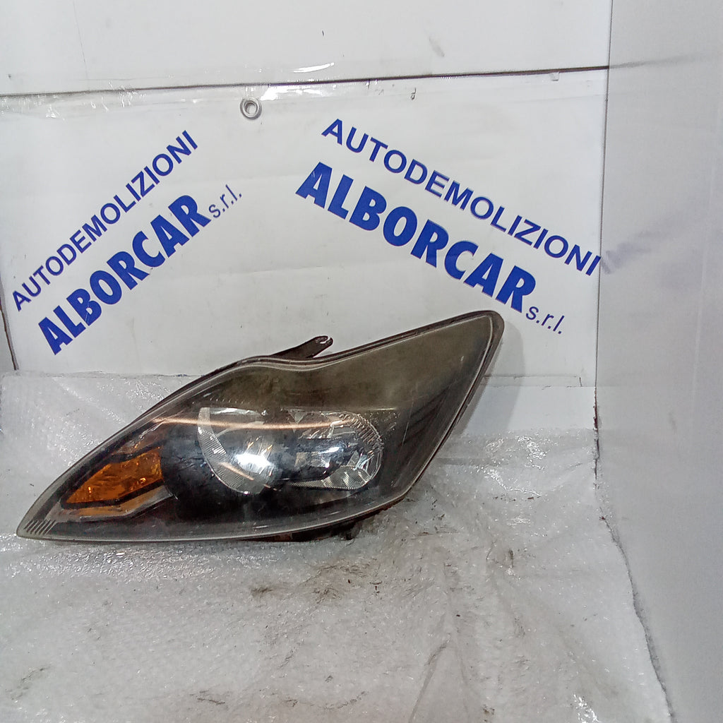Front left headlight Ford Focus year 2011