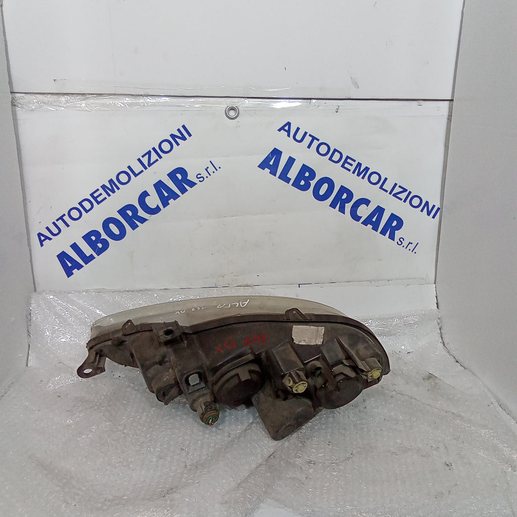 Right front headlight Alfa 147 1.9 mjt year 2006