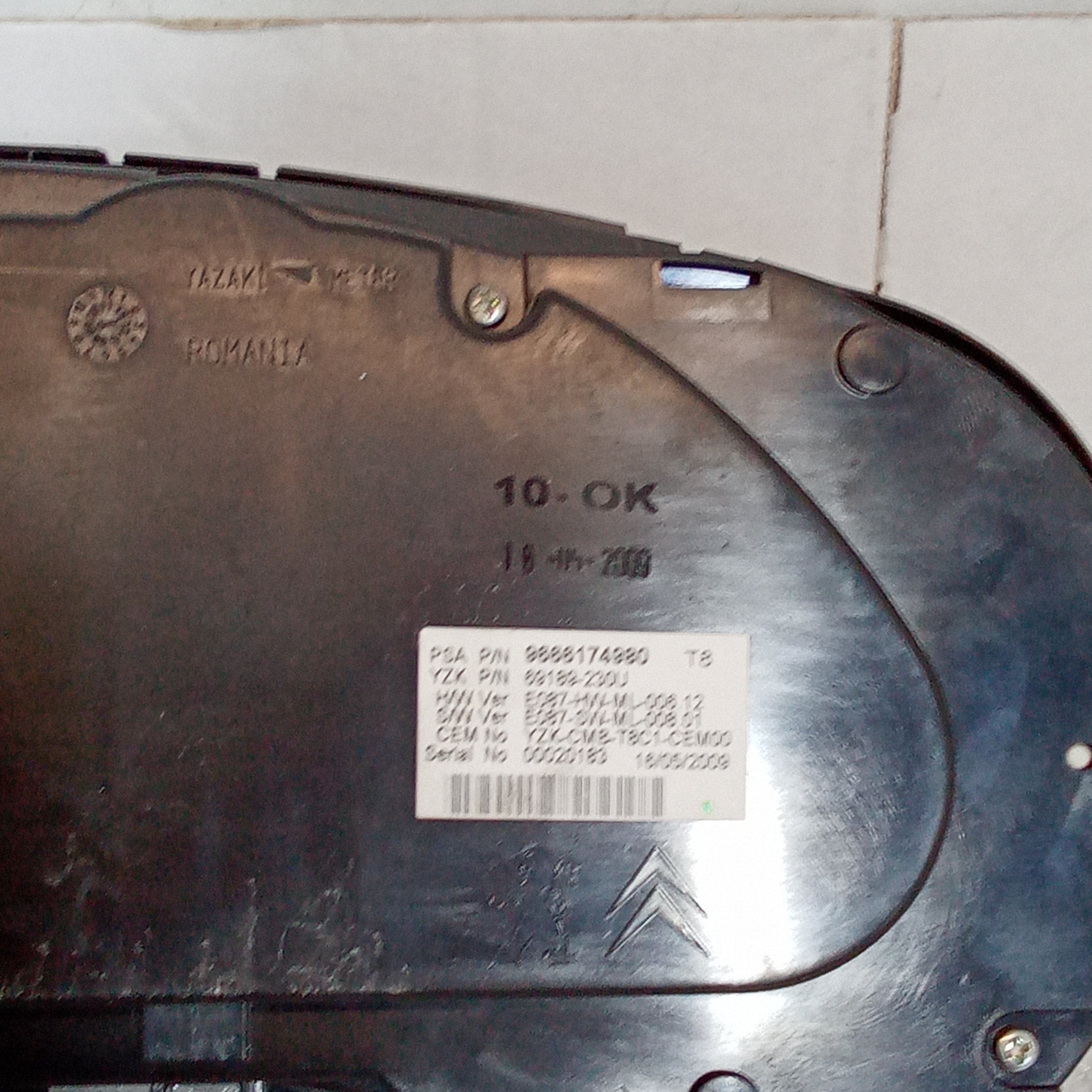 Quadro strumenti/contachilometri peugeot 3008 1.6hdi anno 2010 codice 9666174980