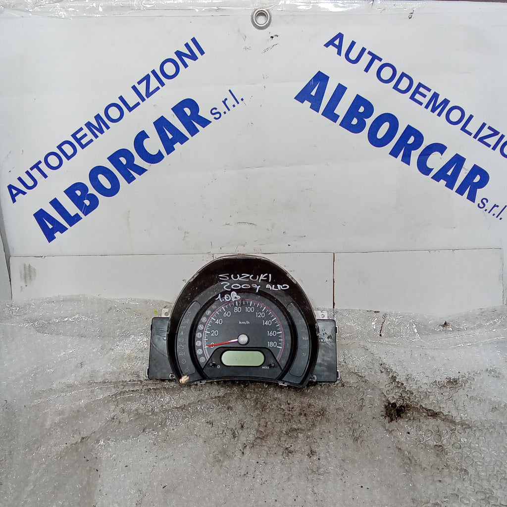 Cuadro de instrumentos/cuentakilómetros Suzuki Alto 1.0 gasolina año 2009 código 0P0403001