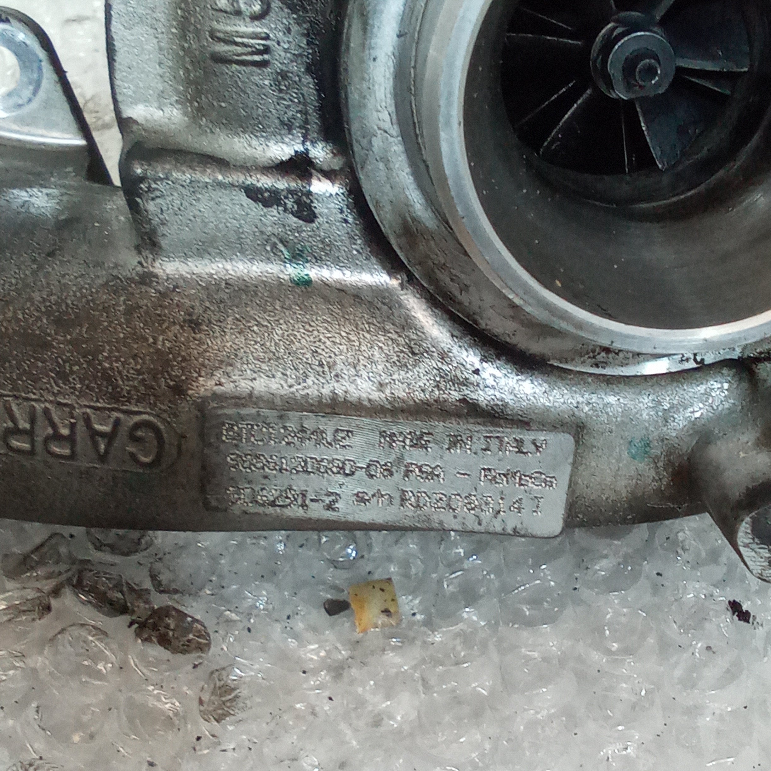 Peugeot 5008 1.6hdi turbocharger year 2009/2016
