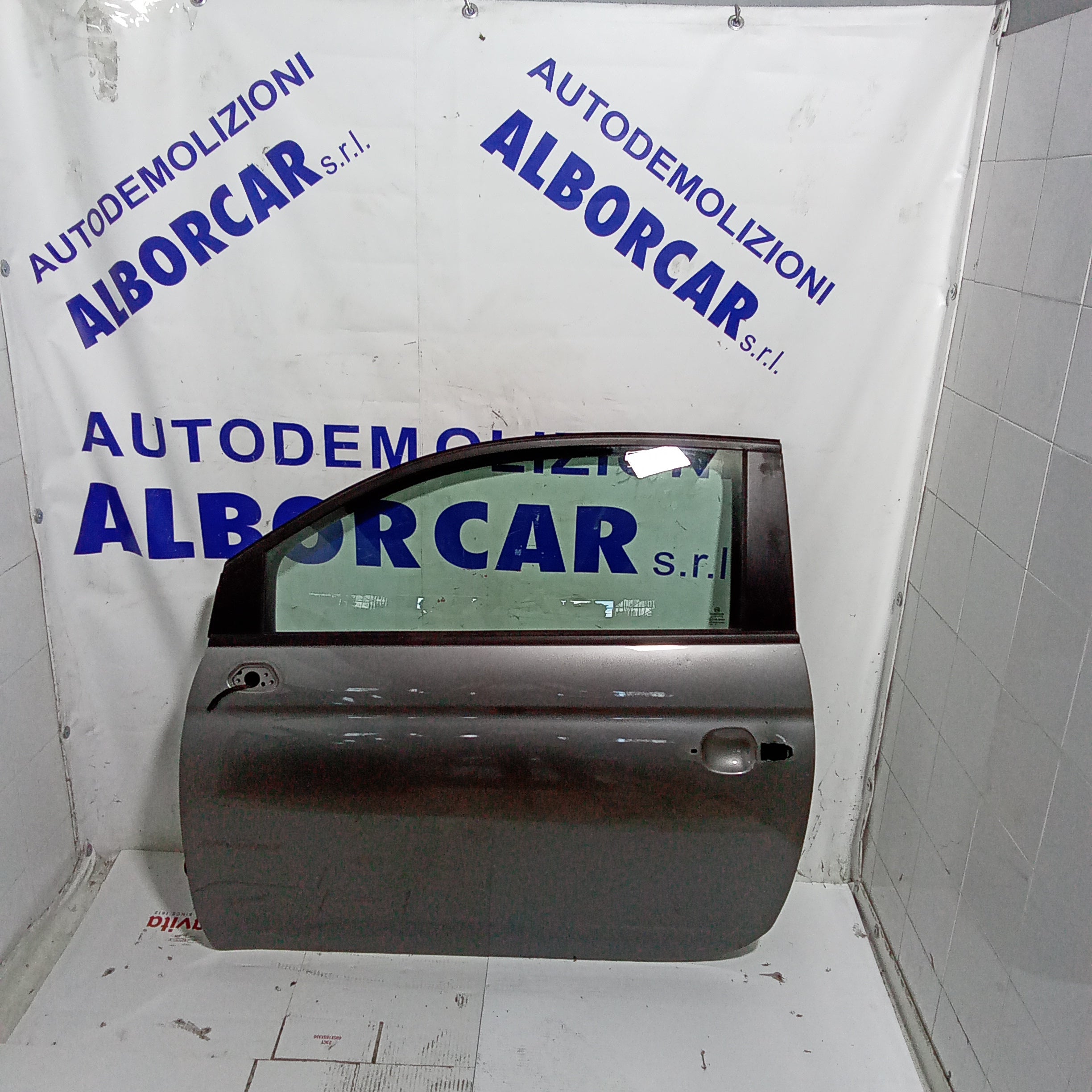 Sportello anteriore sinistro fiat 500 anno 2010