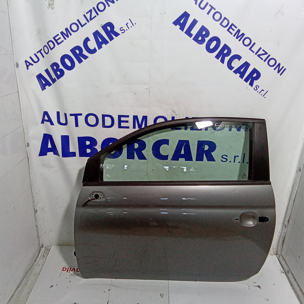Sportello anteriore sinistro fiat 500 anno 2010