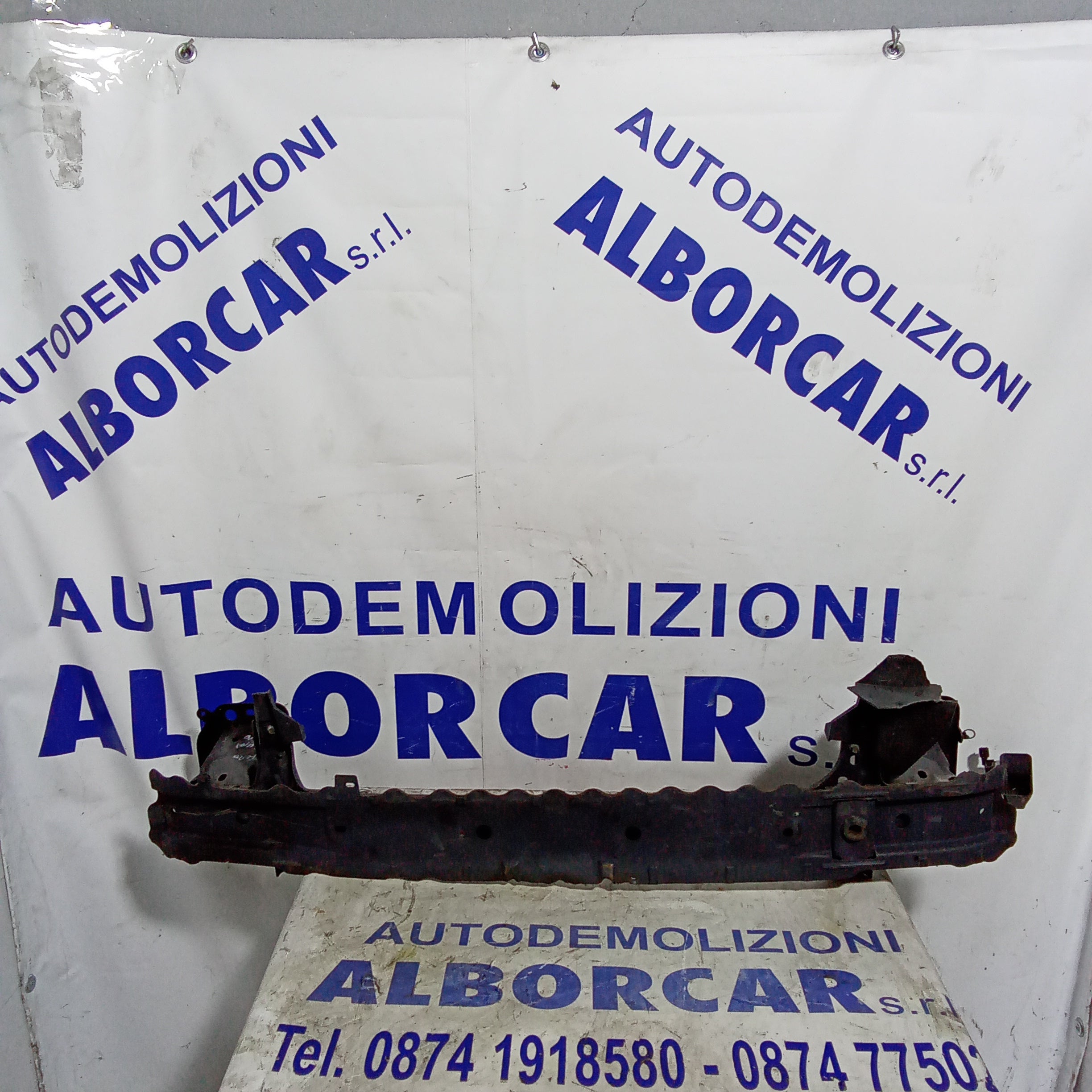Barra antiurto anteriore ford fiesta anno 2010