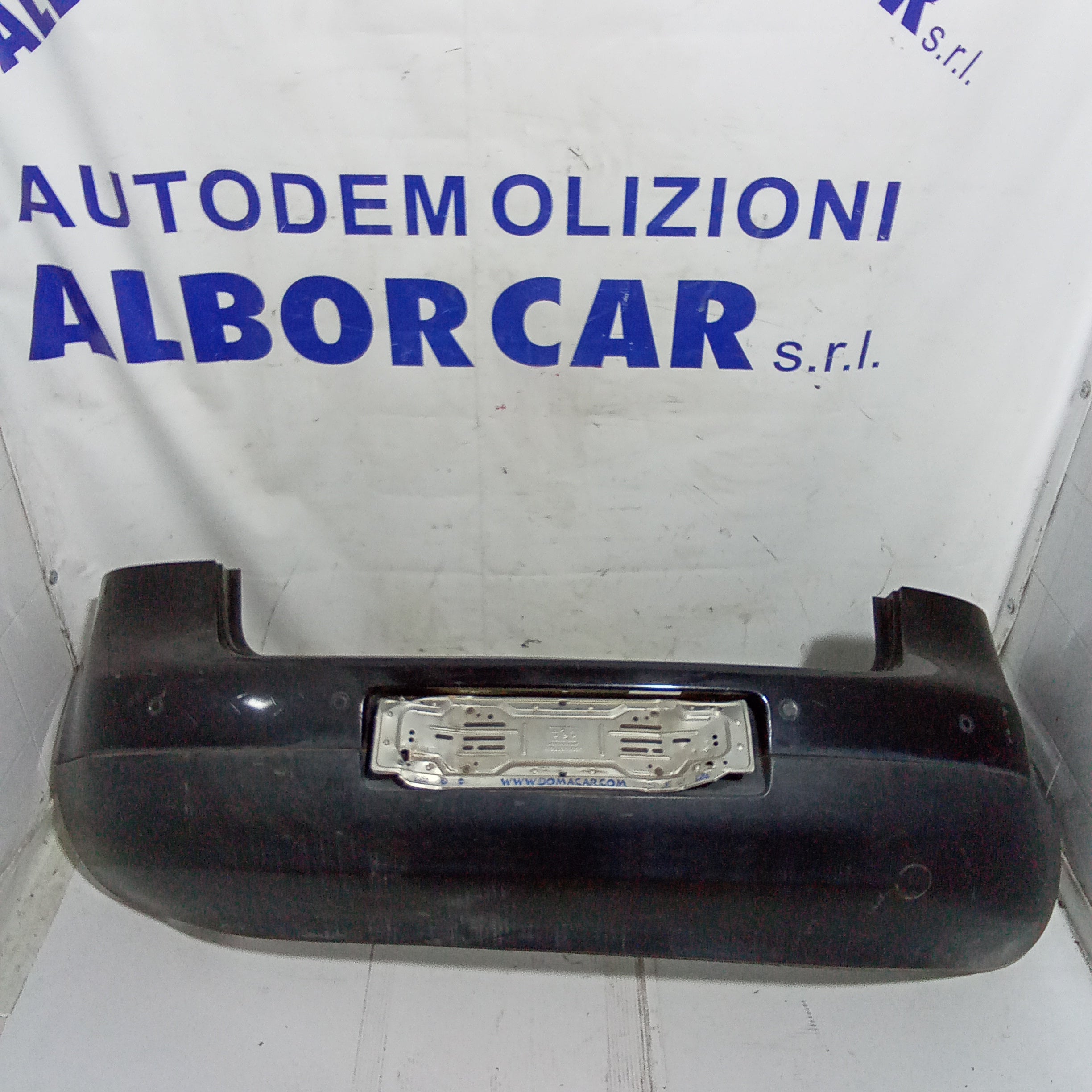 Parachoques trasero Volkswagen Golf 5 año 2003/2008