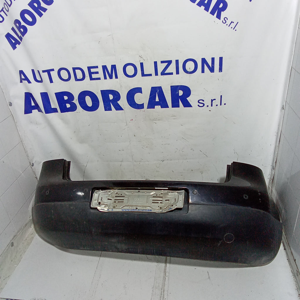 Parachoques trasero Volkswagen Golf 5 año 2003/2008