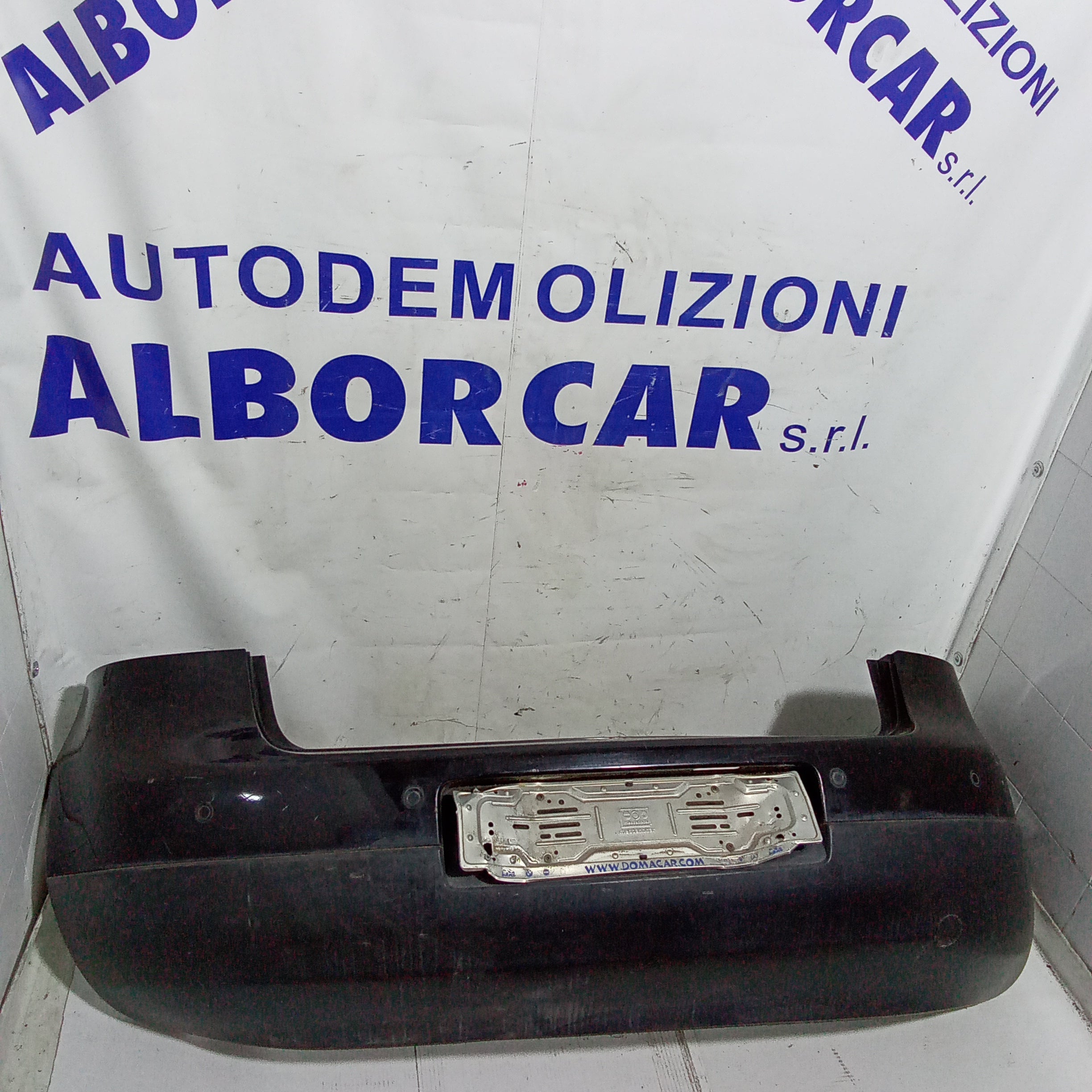 Parachoques trasero Volkswagen Golf 5 año 2003/2008