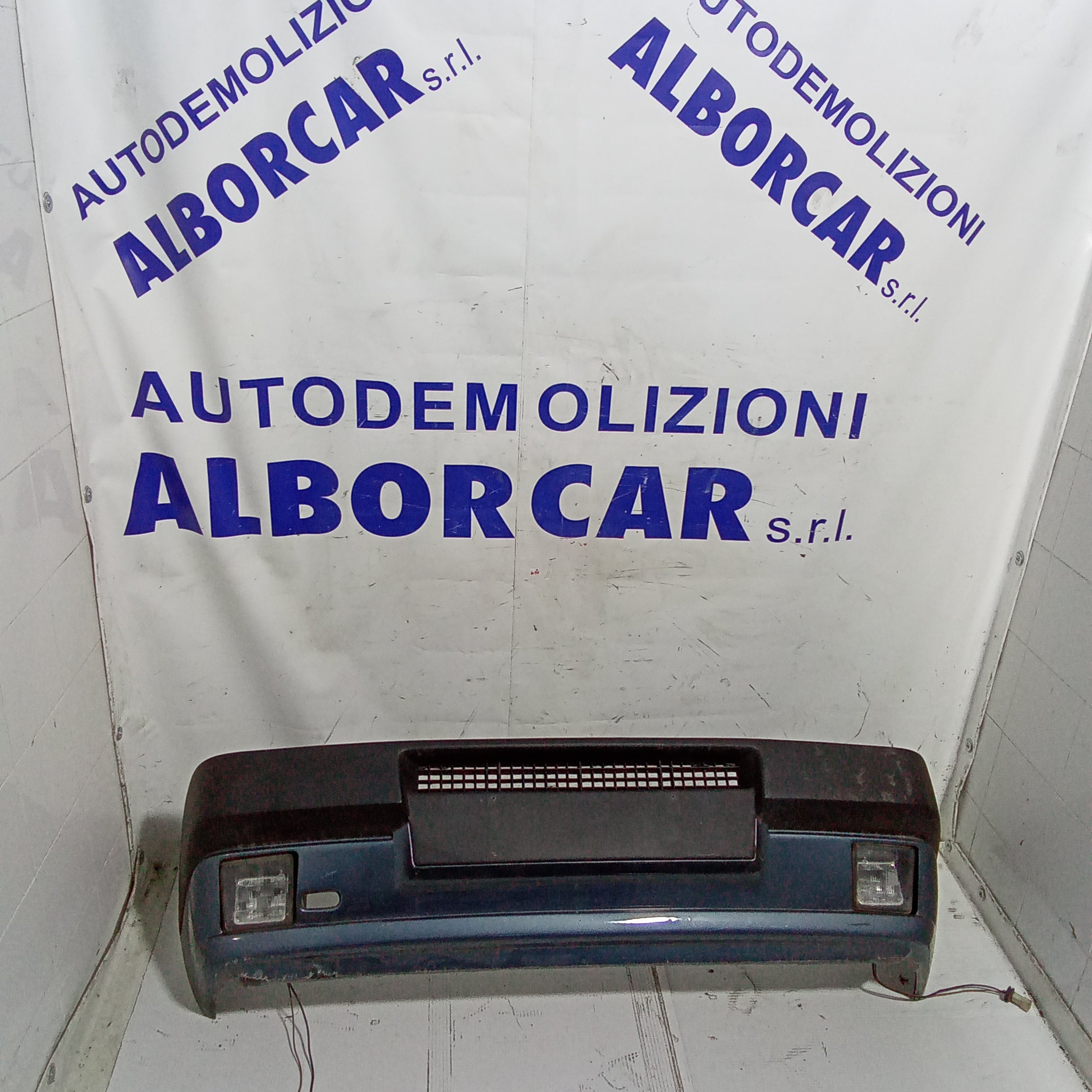 Paraurti anteriore fiat uno anno 1992