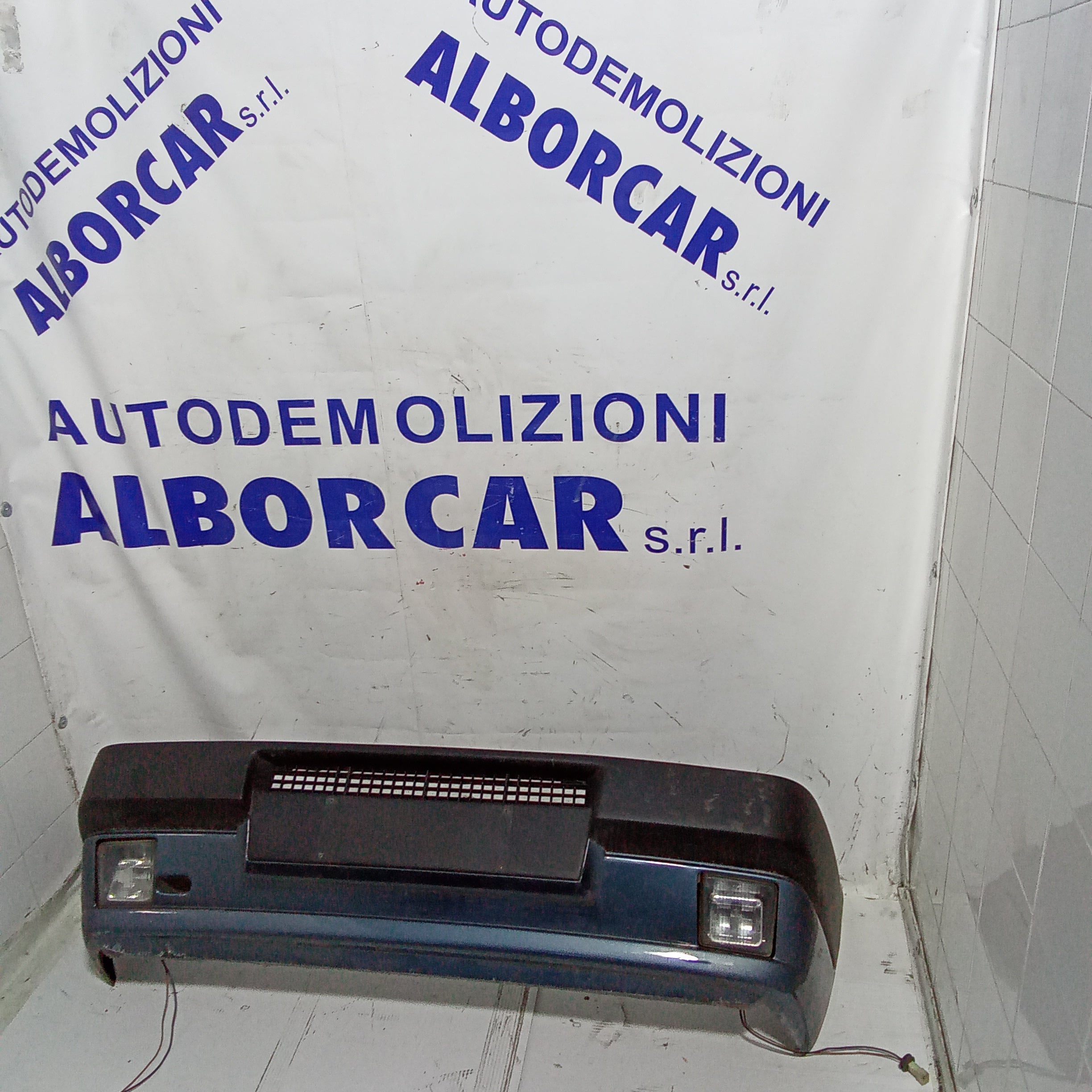 Paraurti anteriore fiat uno anno 1992
