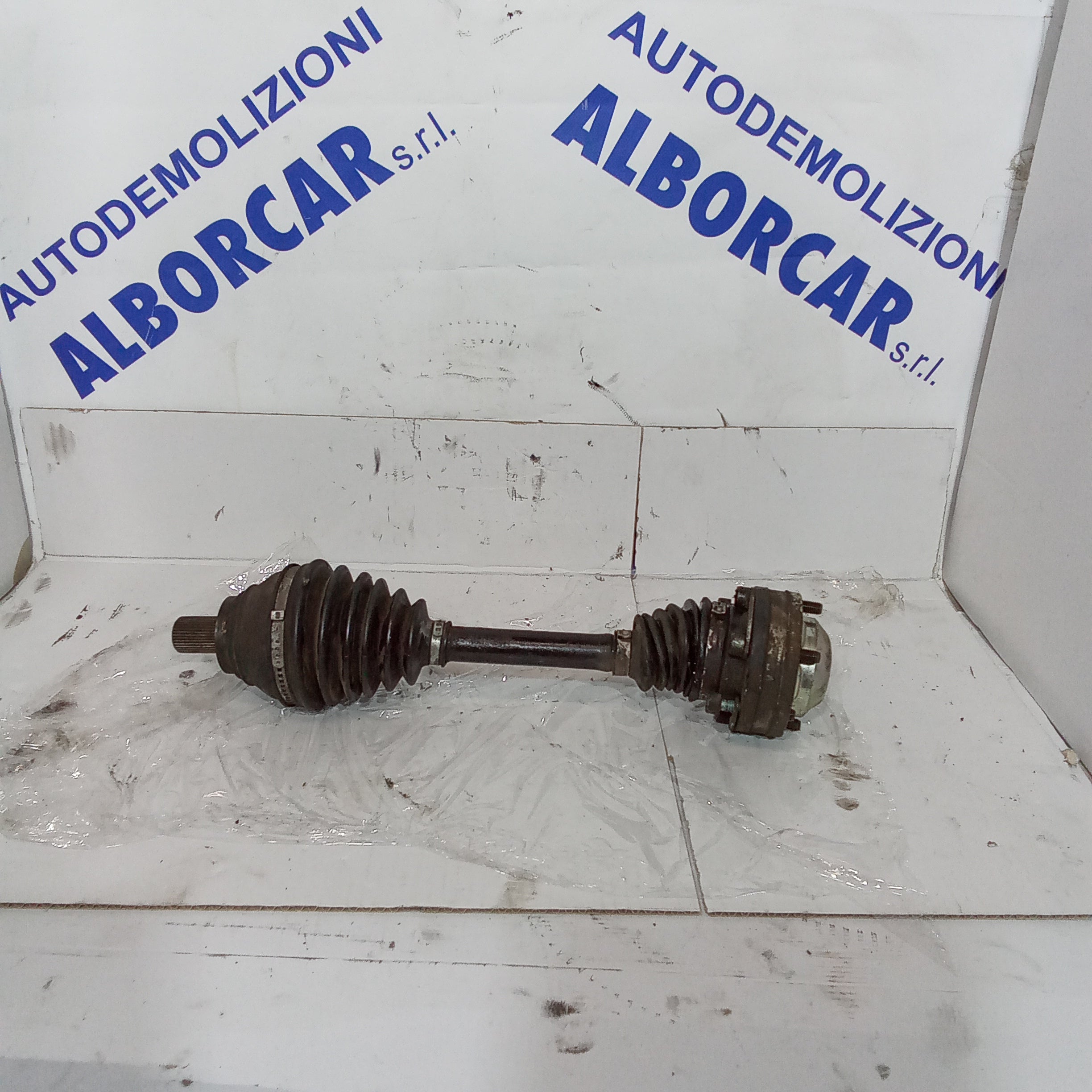 Semiasse anteriore sinistro volkswagen sharon 2.0 tdi anno 2002