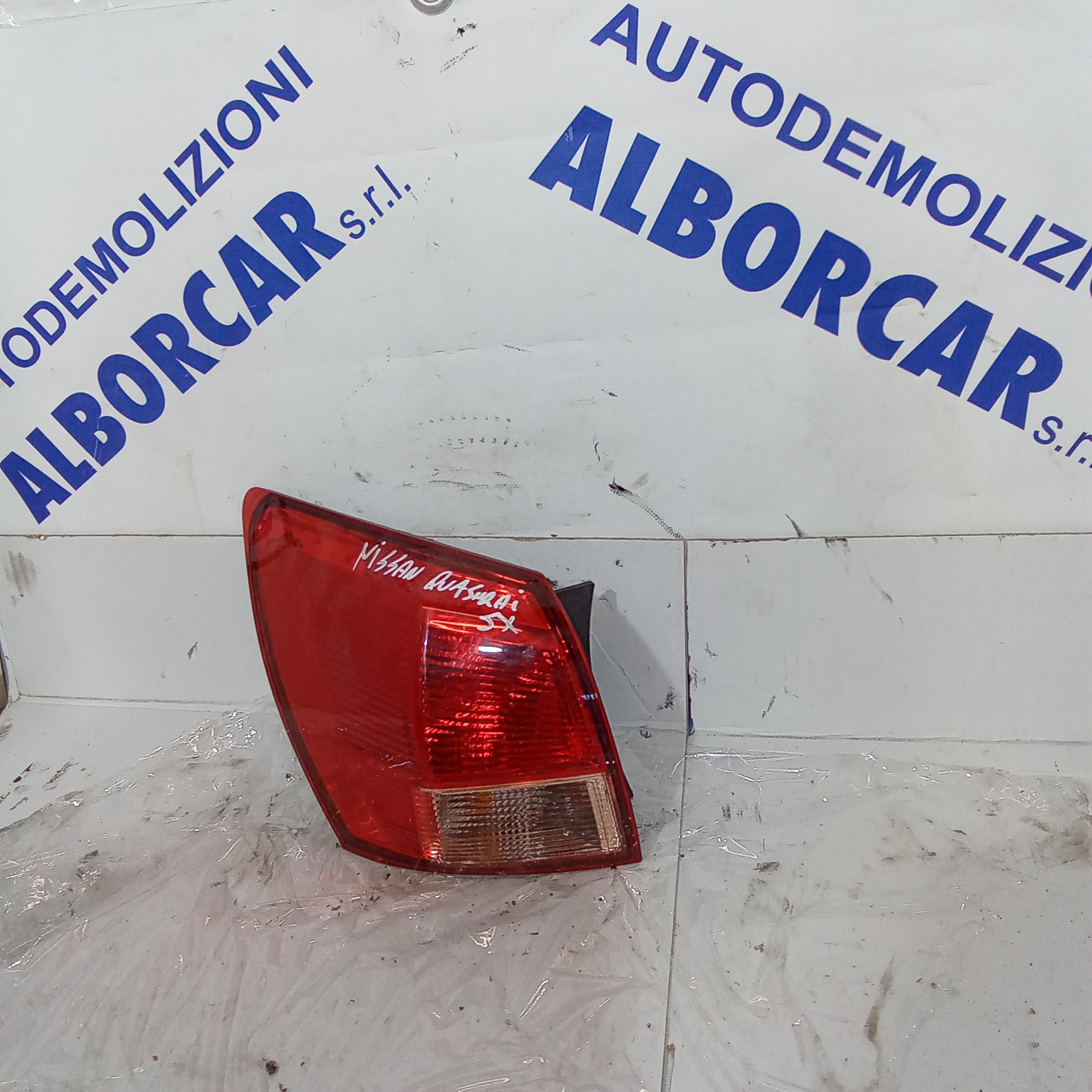 Nissan Qashqai 2008 rear left stop light