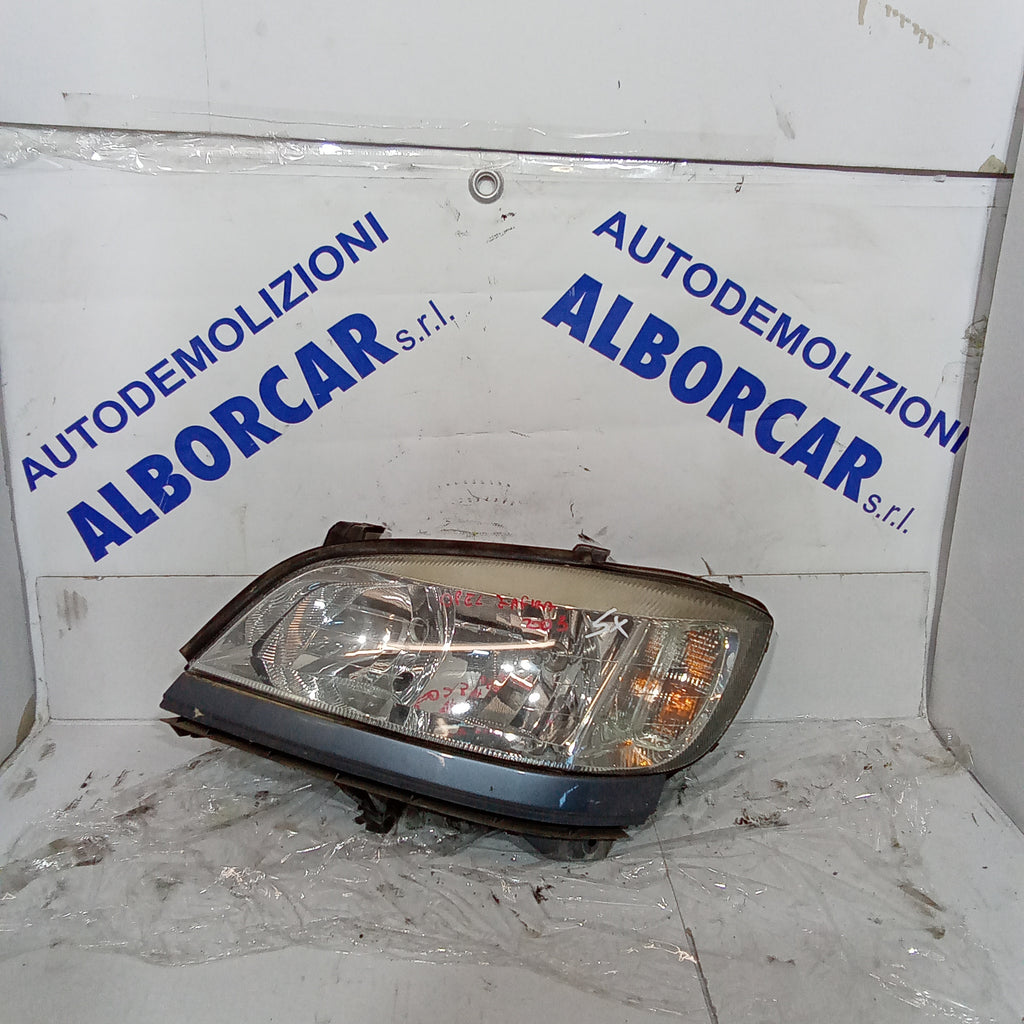Fanale faro anteriore sinistro opel zafira anno 2005