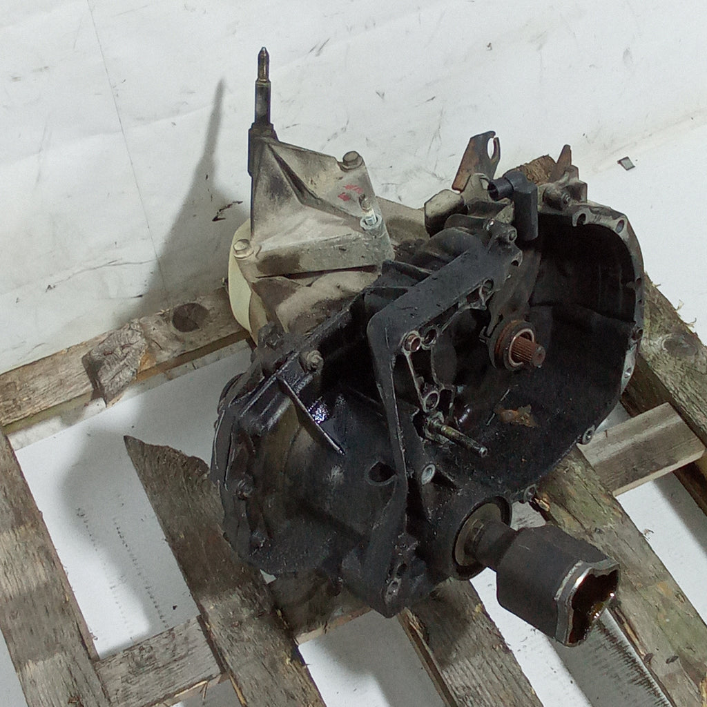 Gearbox Renault Scenic 1.9 dCi year 2000