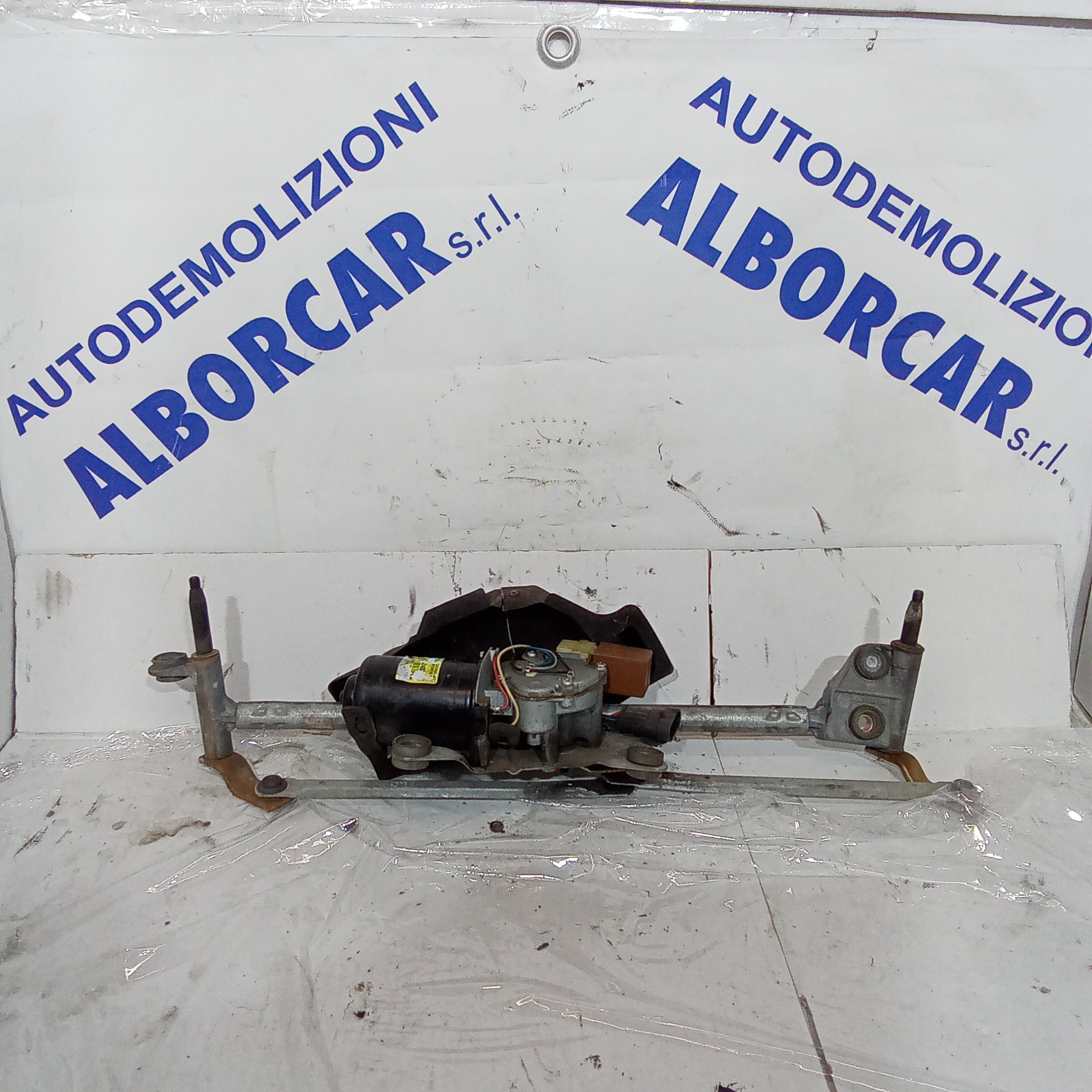 Motor de limpiaparabrisas delantero Fiat Multipla 1.9 JTD año 2006