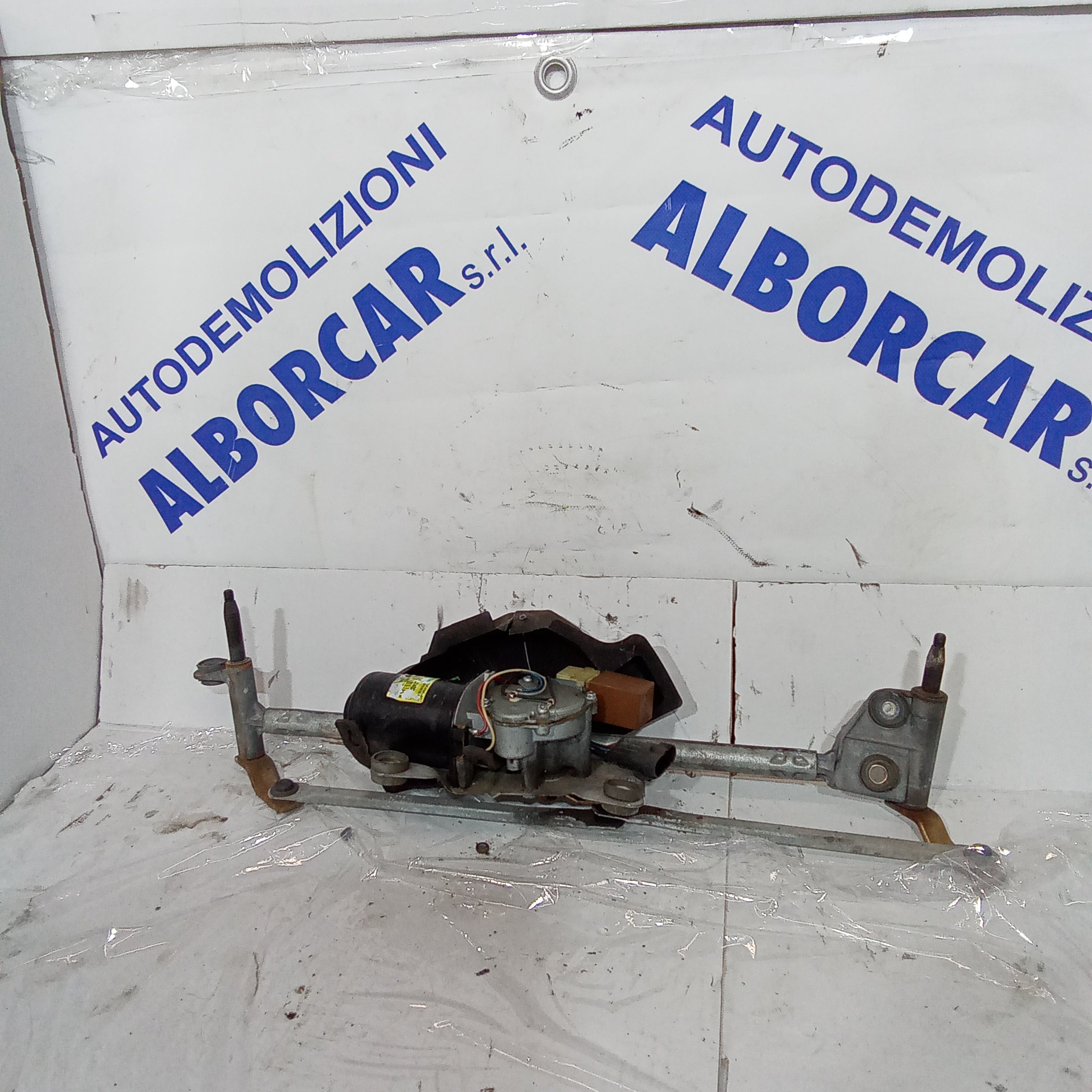 Motor de limpiaparabrisas delantero Fiat Multipla 1.9 JTD año 2006