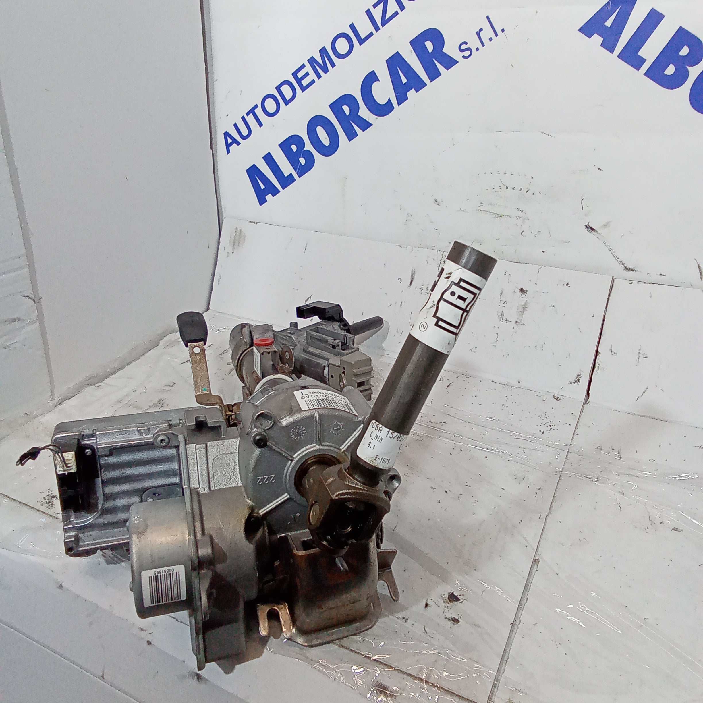 Steering column Ford Fiesta 1.4 petrol year 2010