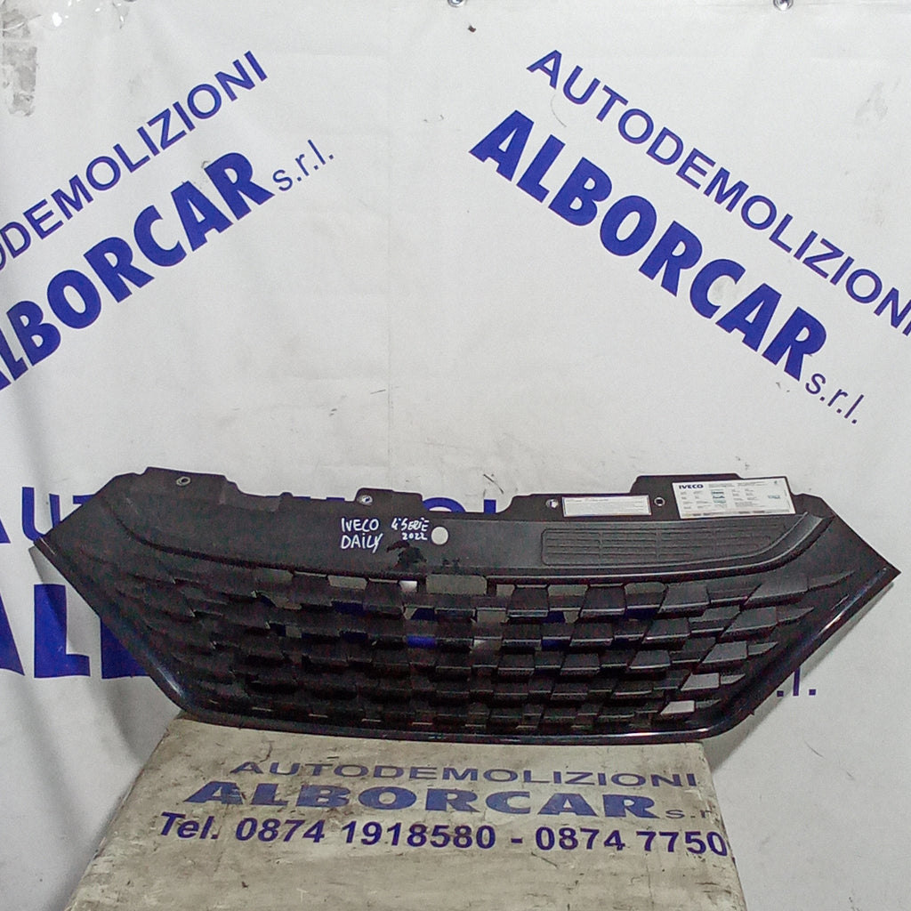 Front grille Iveco Daily 4 series year 2022