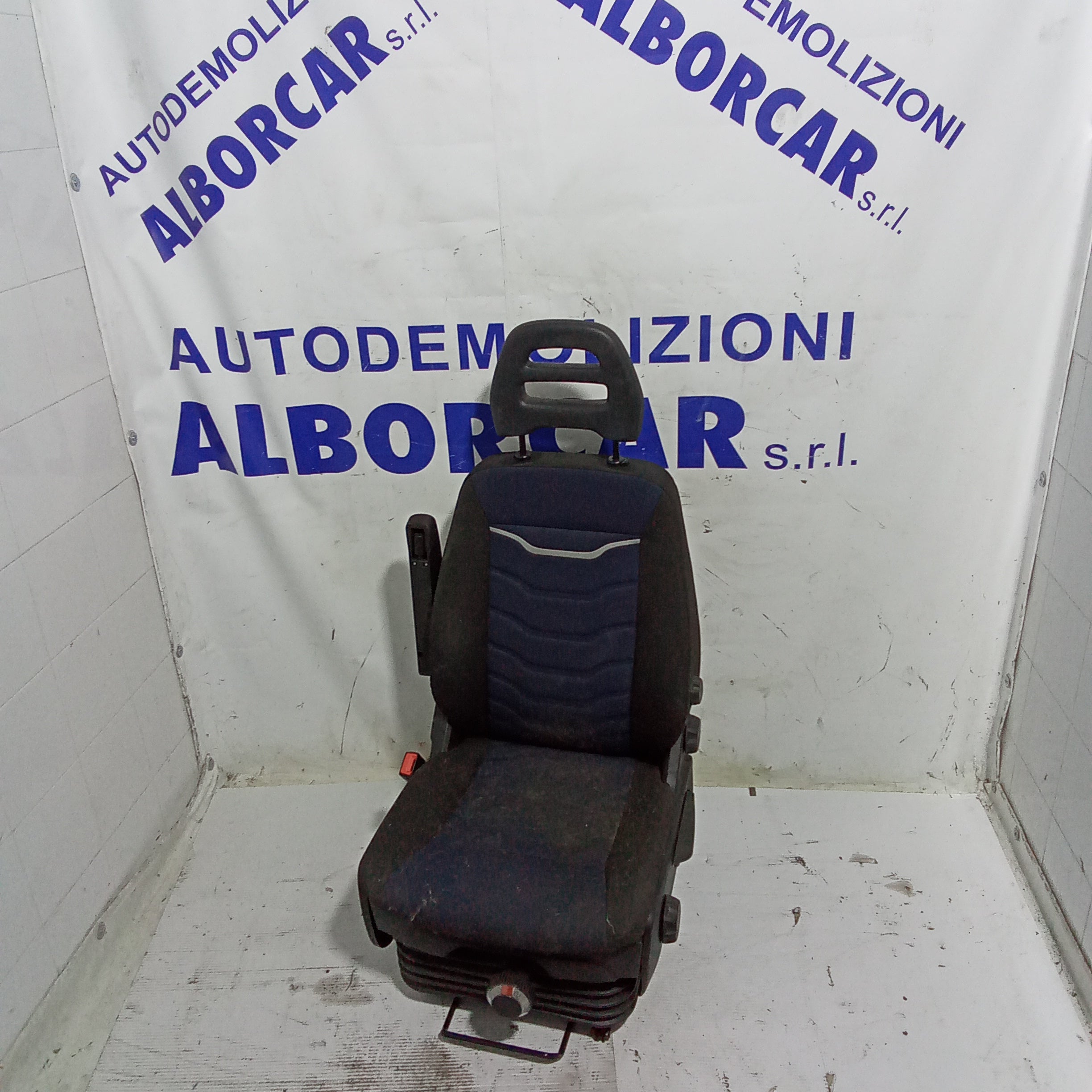 Sedile anteriore sinistro iveco daily 4 serie anno 2022