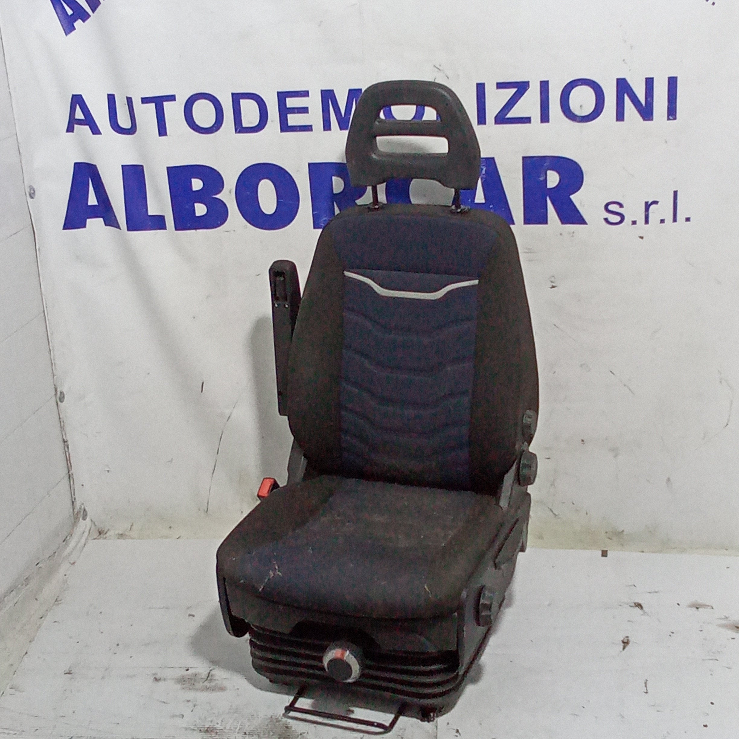 Sedile anteriore sinistro iveco daily 4 serie anno 2022