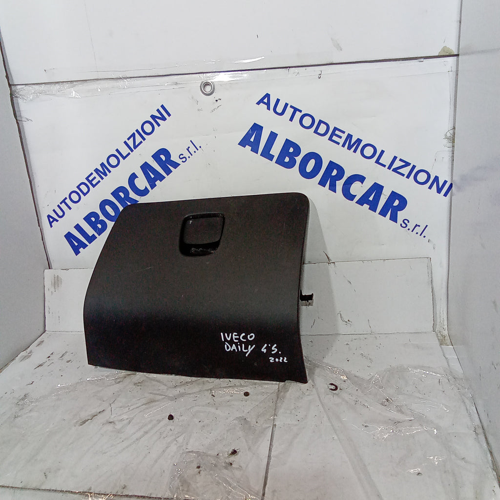 Portaoggetti iveco daily 4 serie anno 2022 codice 30972