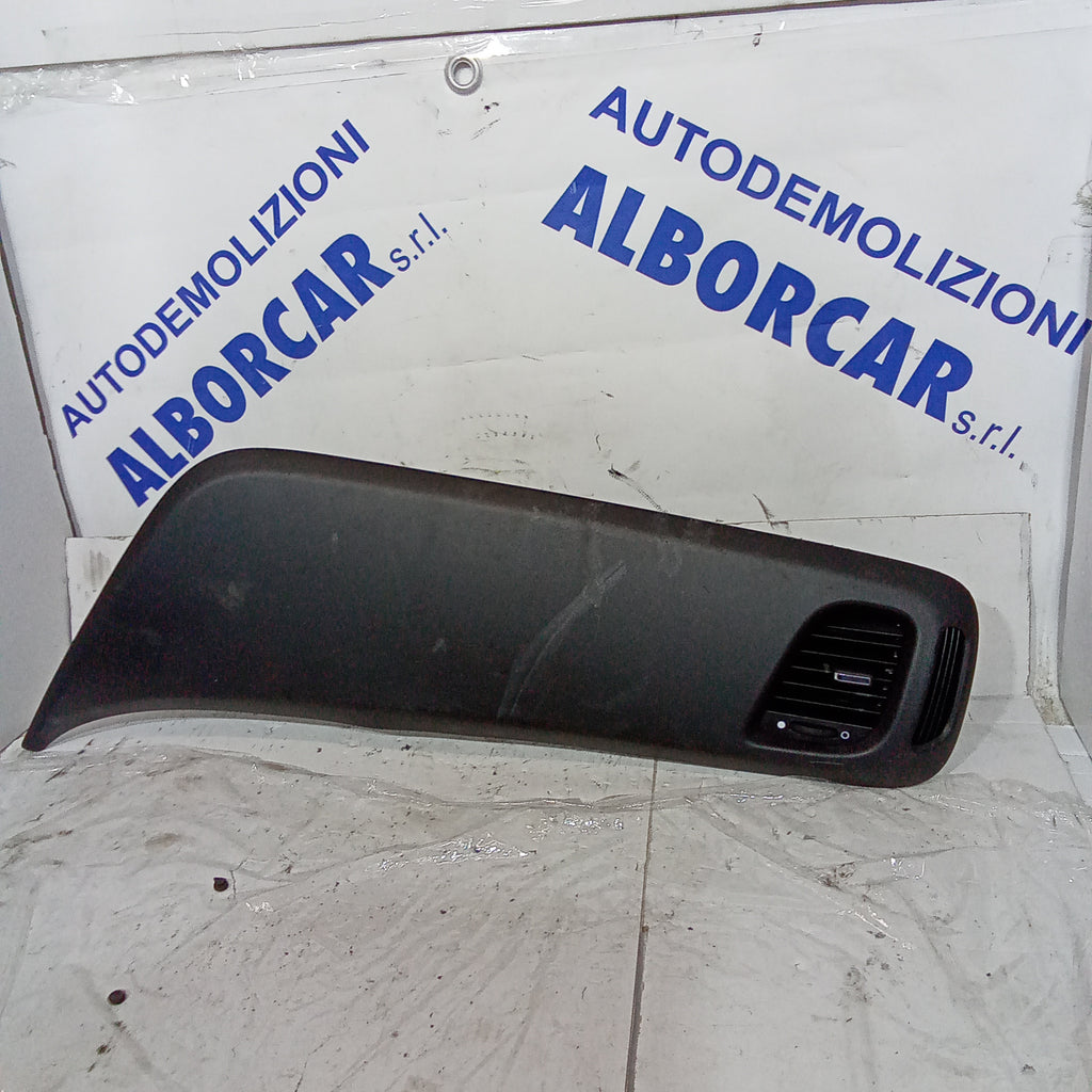 Bocchetta aria destra con rivestimento cruscotto iveco daily 4 serie anno 2022