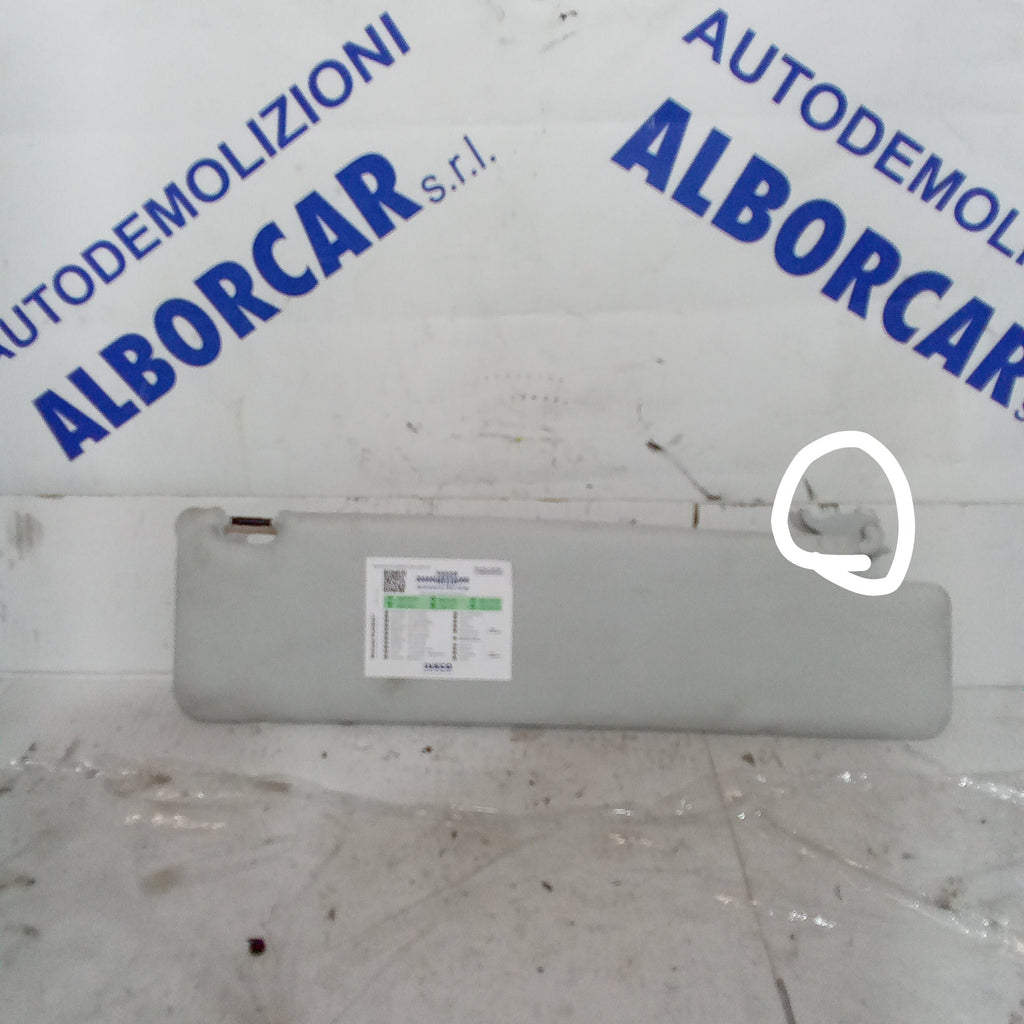 Parasol delantero izquierdo Iveco Daily año 2022
