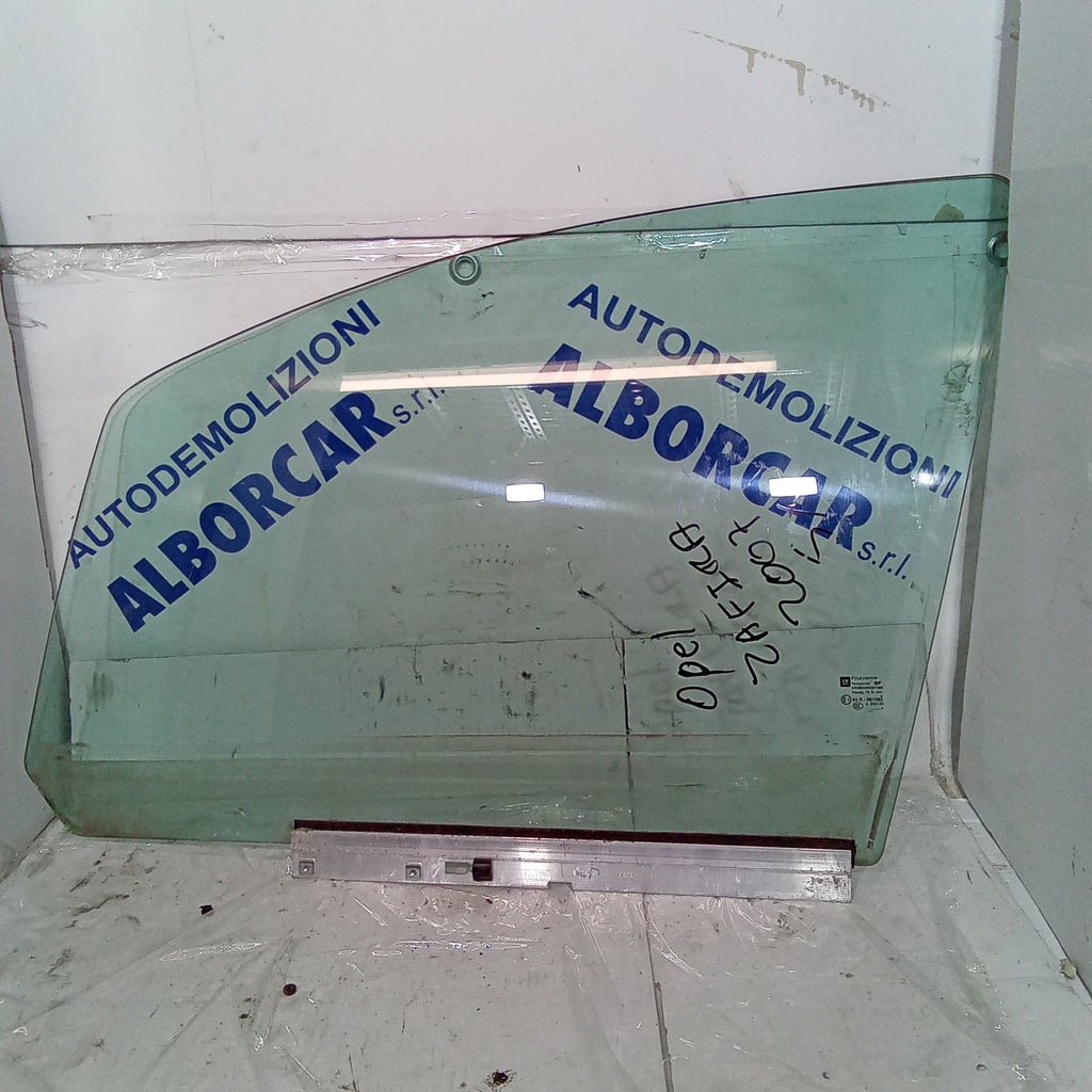 Vetro sportello anteriore sinistro opel zafira anno 2007
