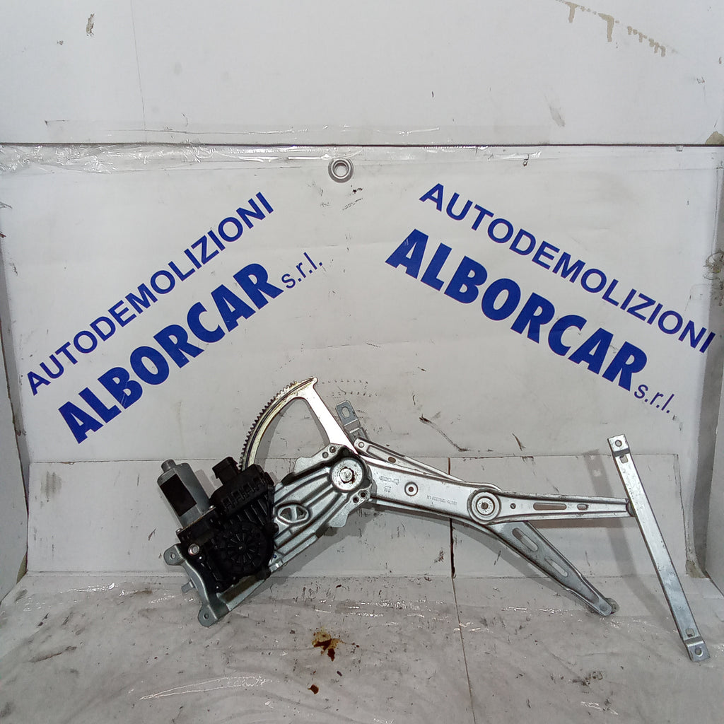 Motorino alzavetri anteriore sinistra opel zafira anno 2007