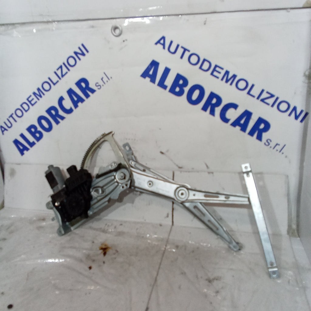 Motorino alzavetri anteriore sinistra opel zafira anno 2007
