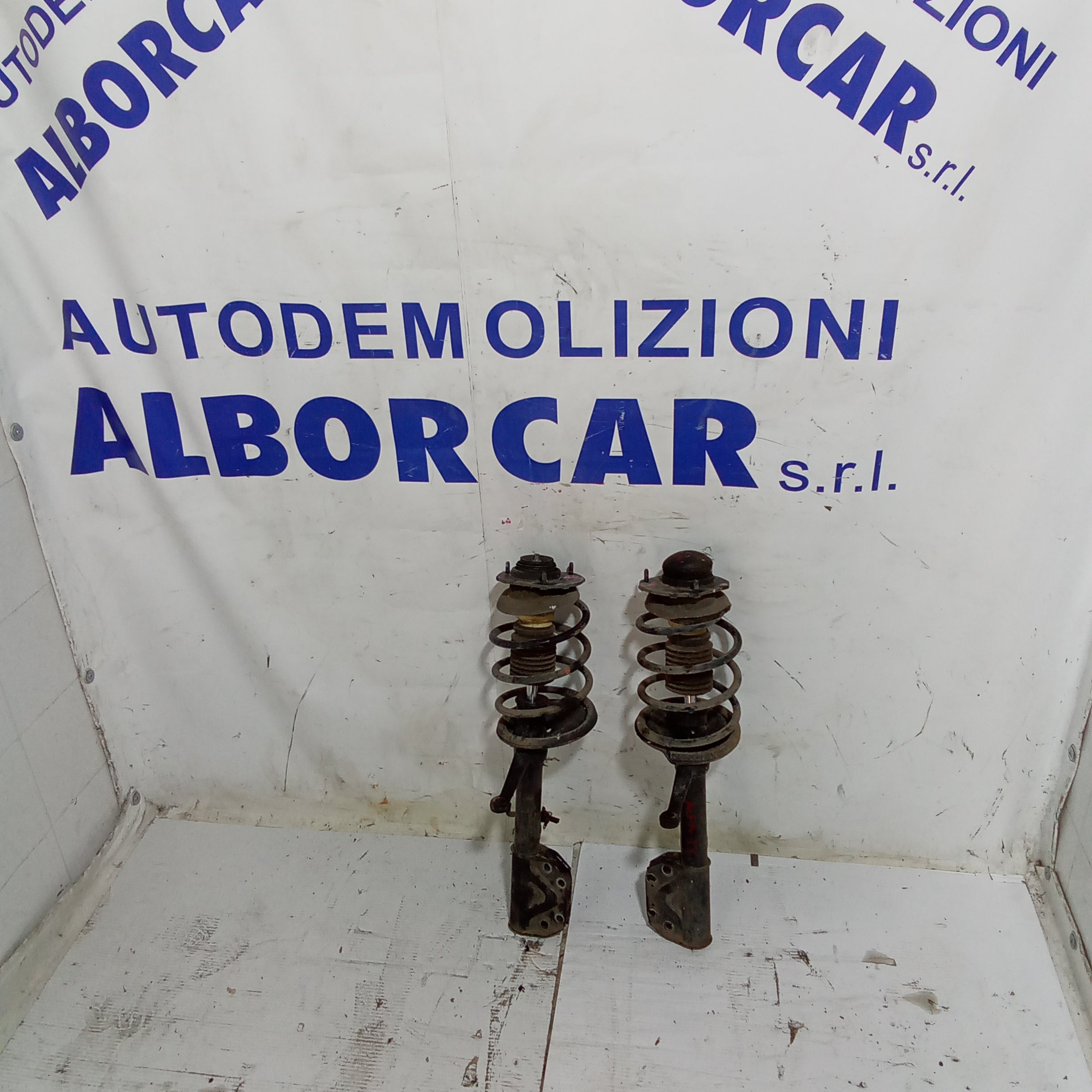 Ammortizzatori anteriori alfa 33 1.5 benzina anno 1983/1995 (vendibili anche singolarmente)