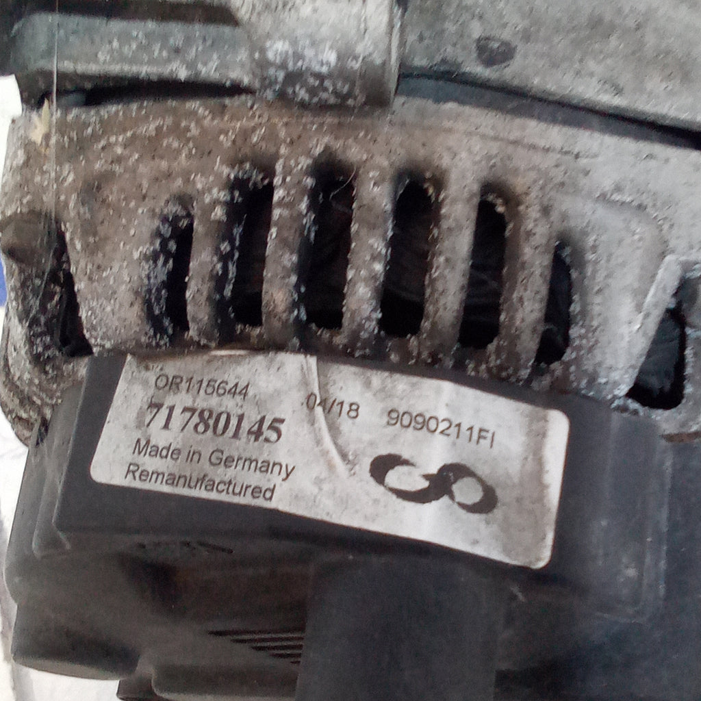 Alternatore fiat grande punto 1.3mjt 90cv anno 2008