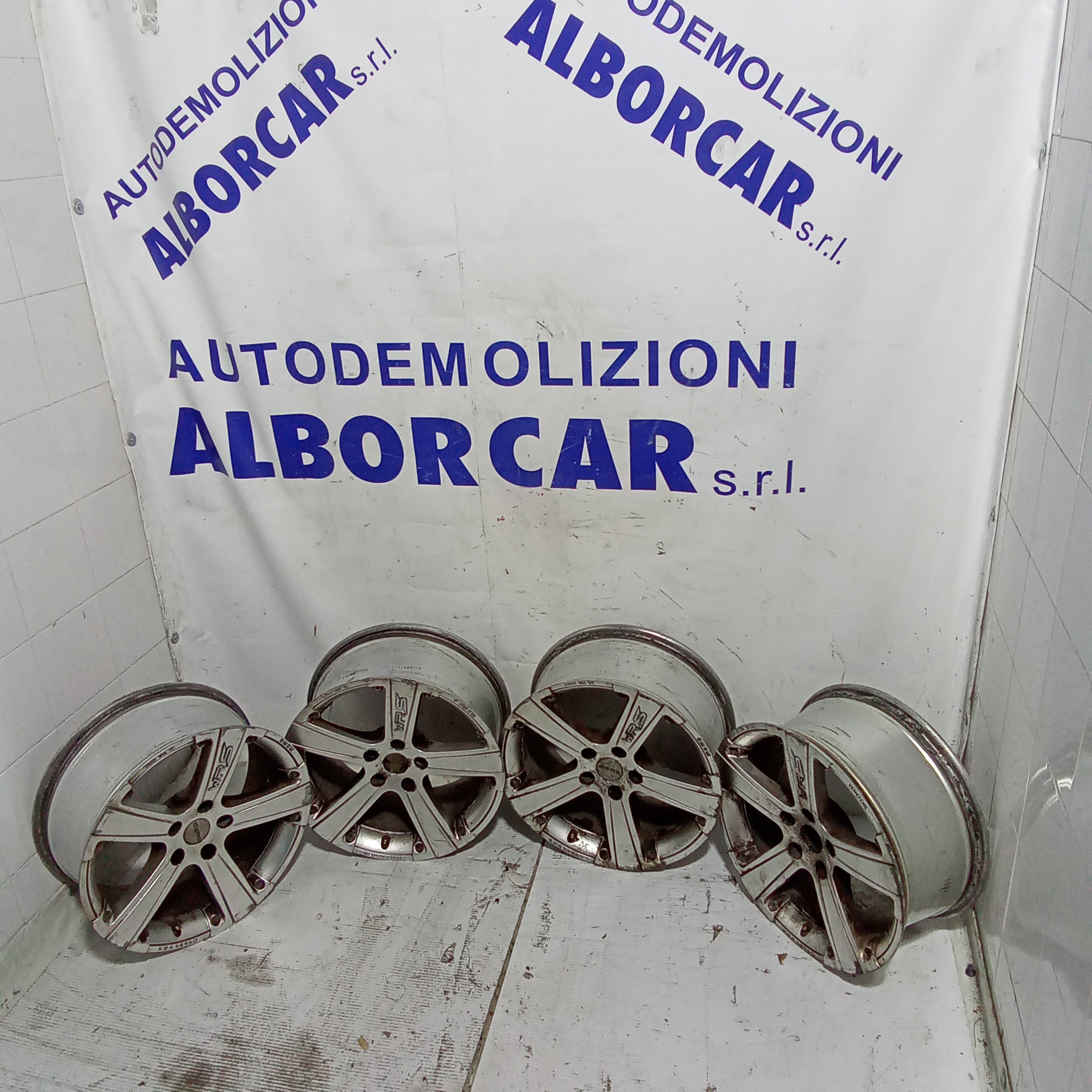 4 cerchi in lega 5 fori 17 pollici momo per mercedes benz