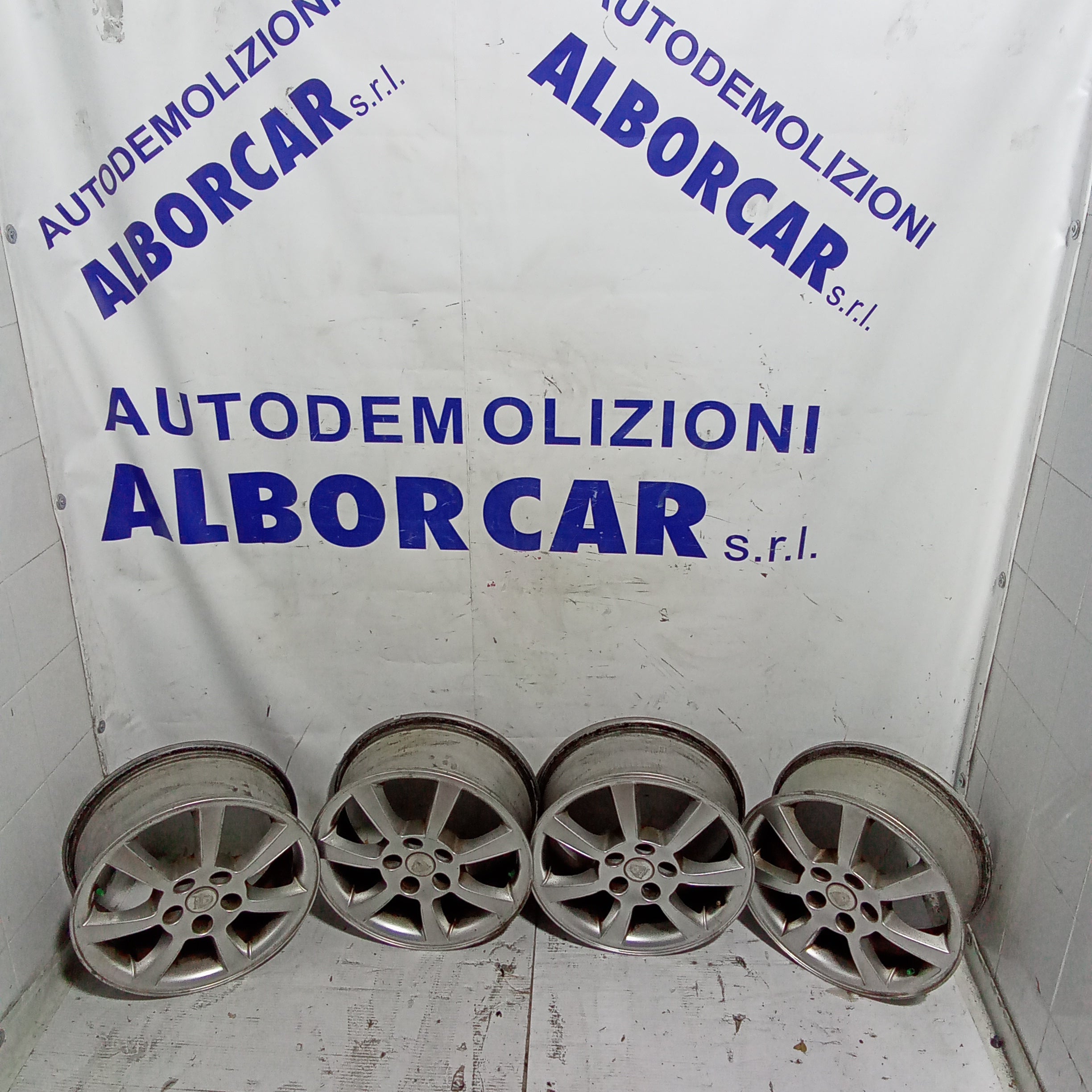 4 cerchi in lega 5 fori 16 pollici toyota avensis