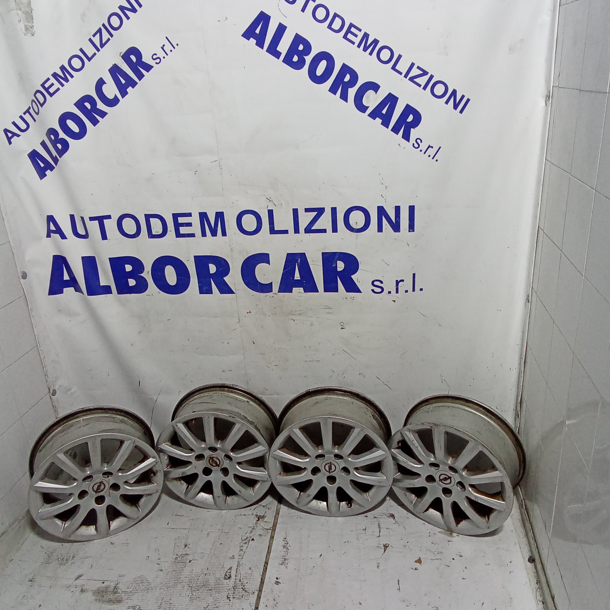 4 cerchi in lega 5 fori 16 pollici opel astra