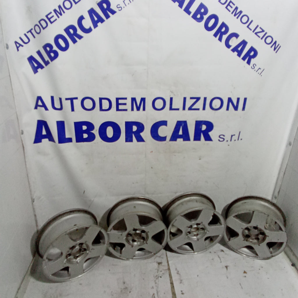 4 cerchi in lega 5 fori 15 pollici volkswagen golf 4
