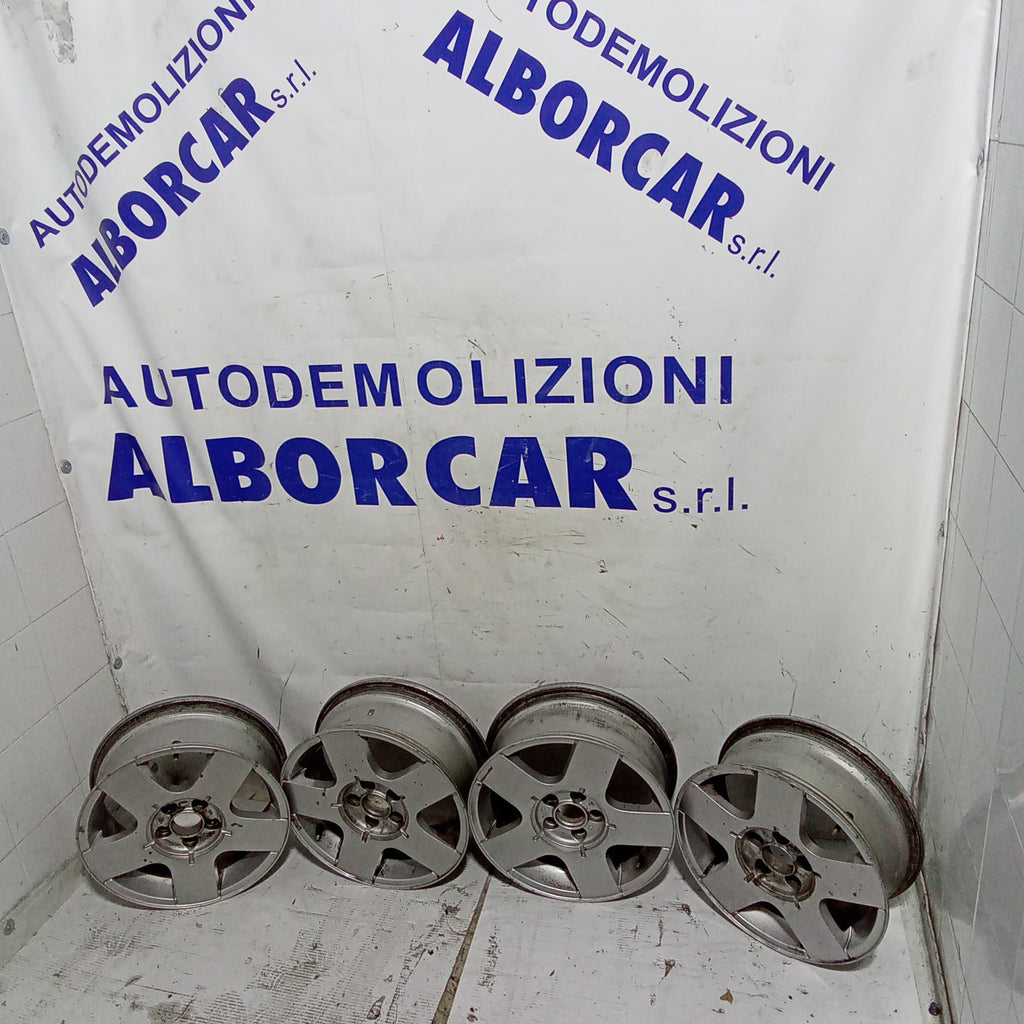 4 cerchi in lega 5 fori 15 pollici volkswagen golf 4