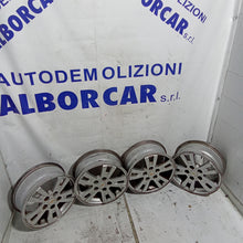 Carica l&#39;immagine nel visualizzatore di Gallery, 4 cerchi 5 fori 16 pollici chevrolet orlando
