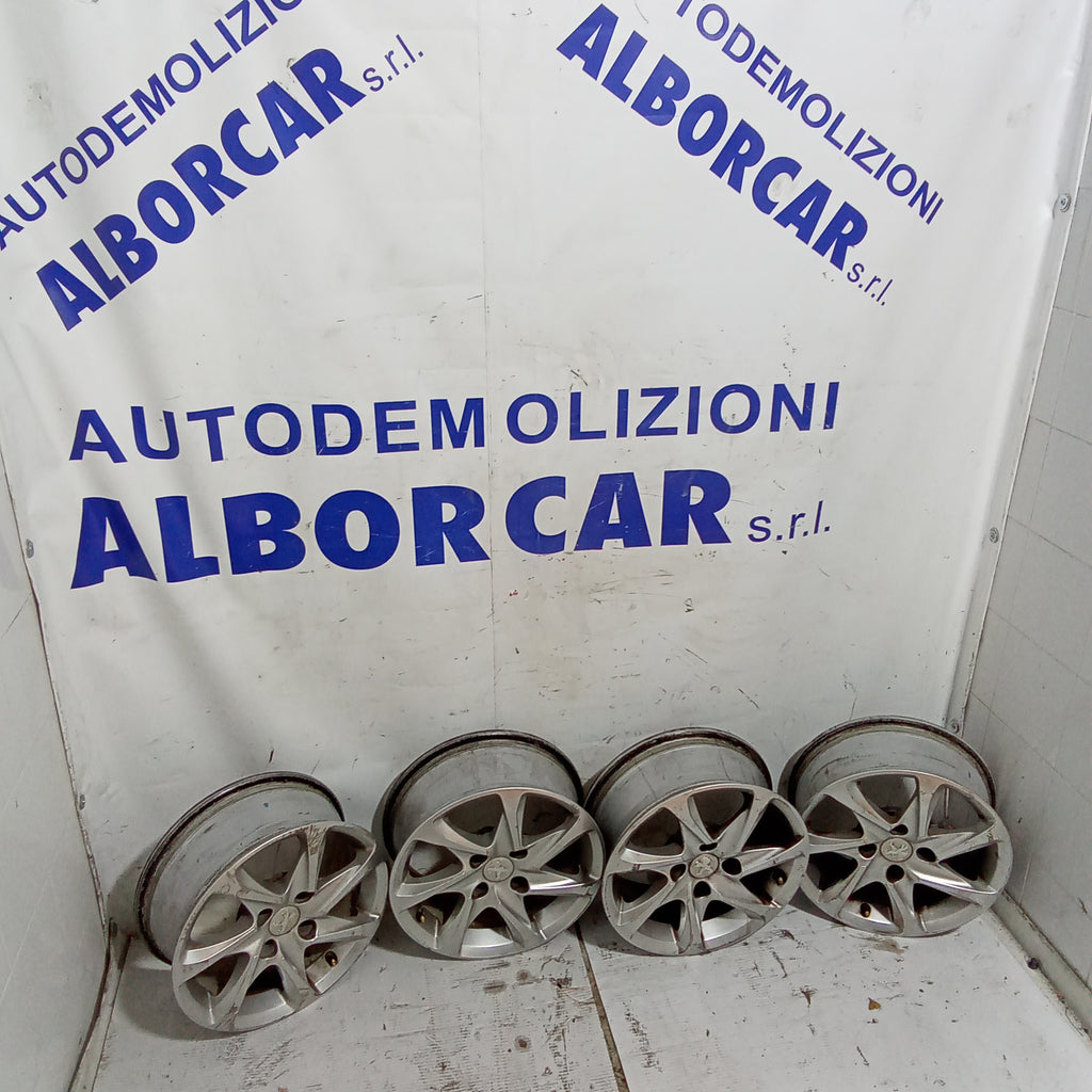 4 cerchi in lega 4 fori 15 pollici peugeot 208