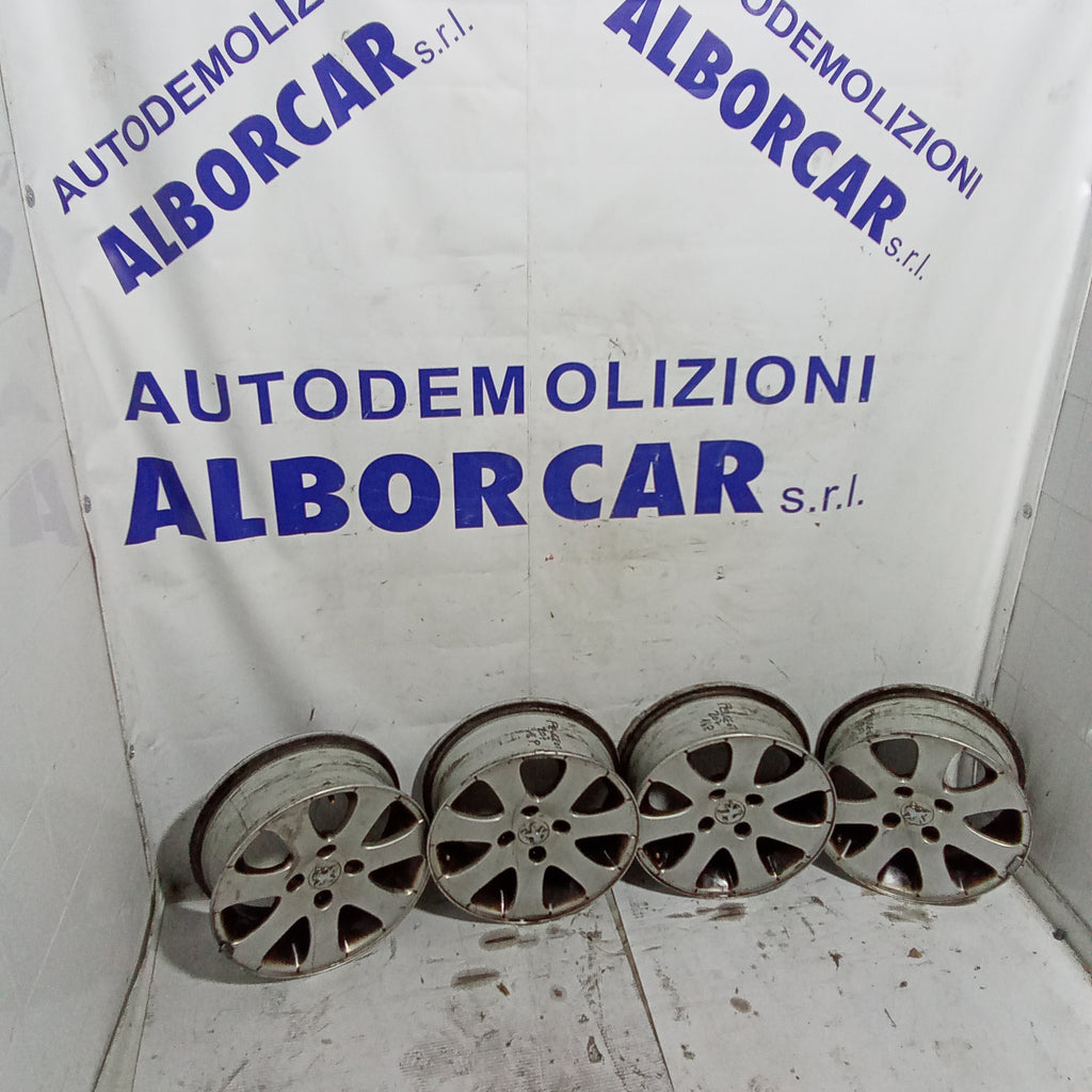 4 cerchi 4 fori 16 pollici peugeot 207